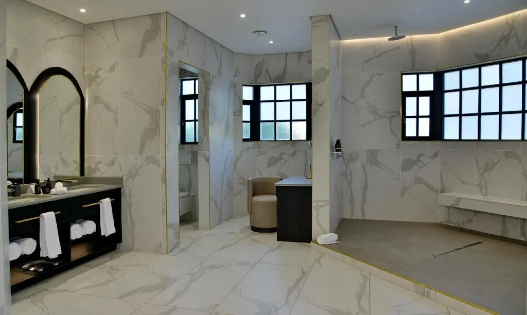 Apogee Boutique Hotel & Spa