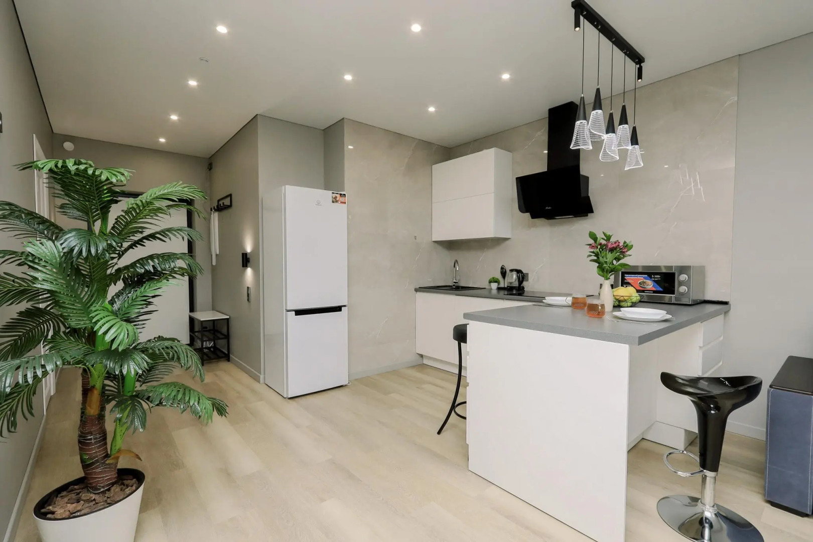 Апартаменты в ЖК Республика на улице Карла Маркса 259