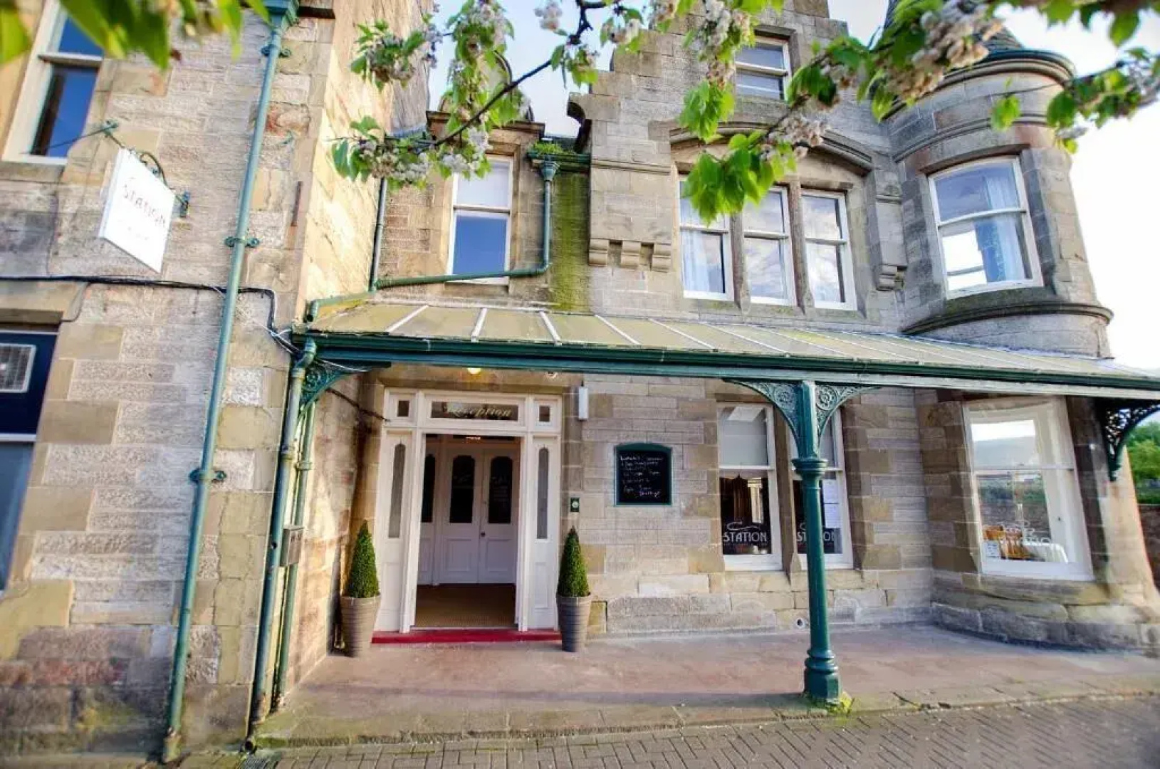 Station Hotel Alness