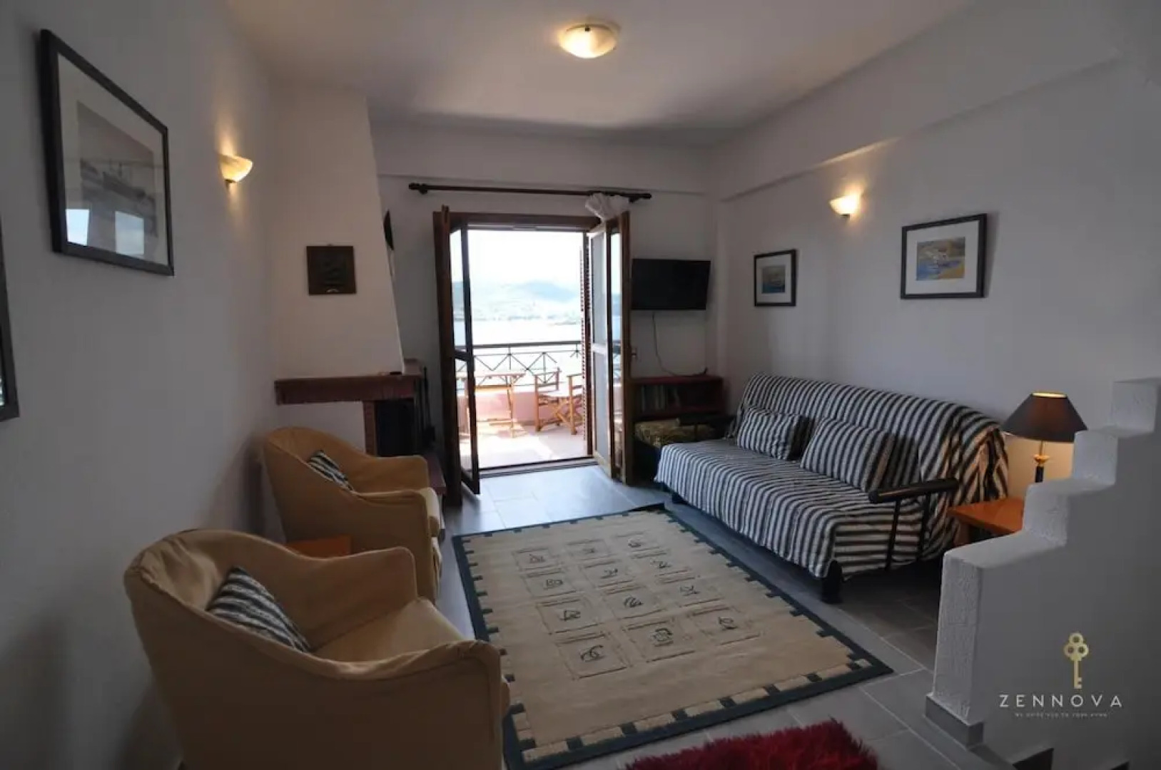 Zennova 42 Pirgadikia Sky Sea Home