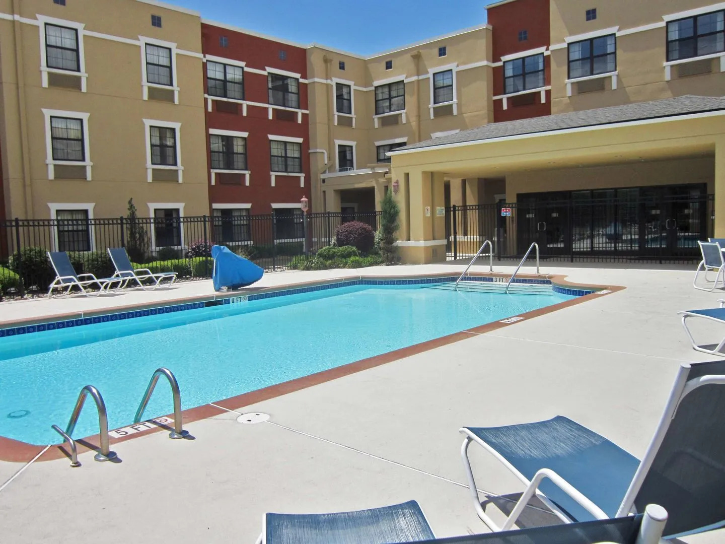 Extended Stay America Suites - Fayetteville - Fort Bragg