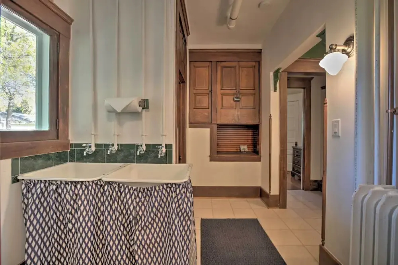 Luxe Lake Geneva Retreat in Downtown!