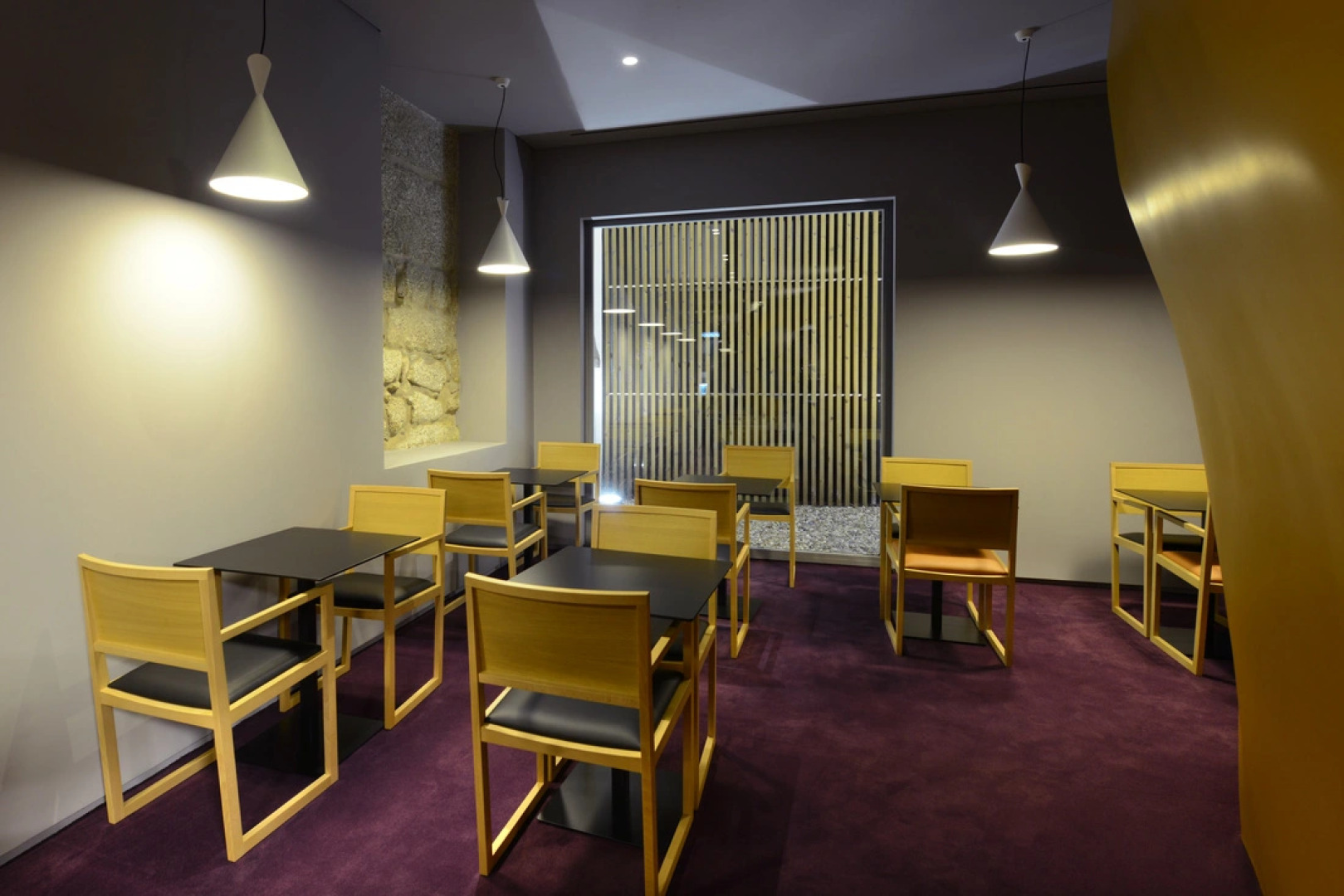 EMAJ Guimarães Boutique Hotel