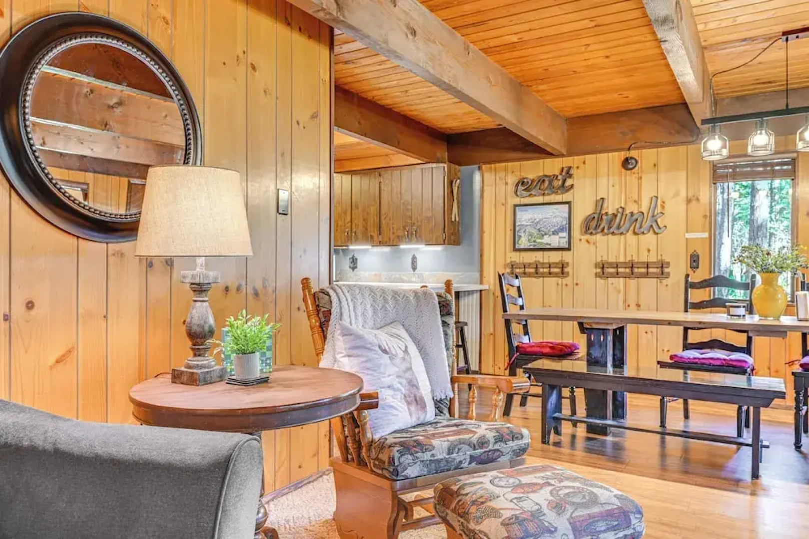 Game Room & Fire Pit: Family Cabin in Packwood!