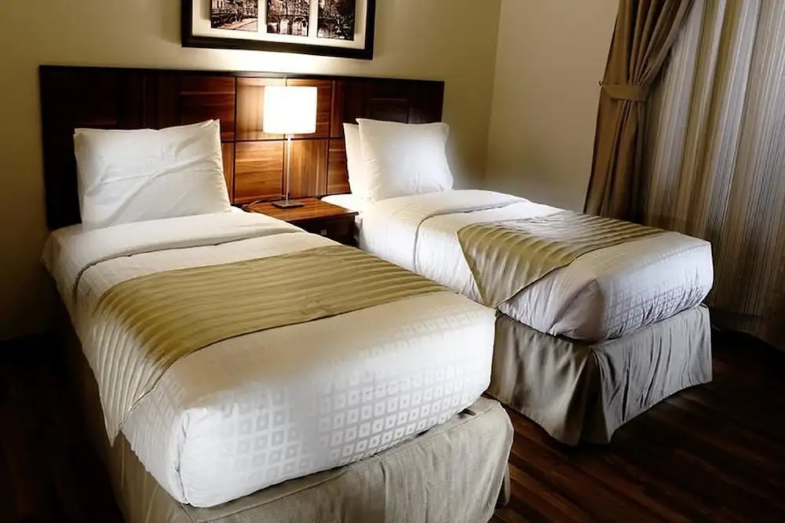 Aswar Hotel Suites - Al Rashed