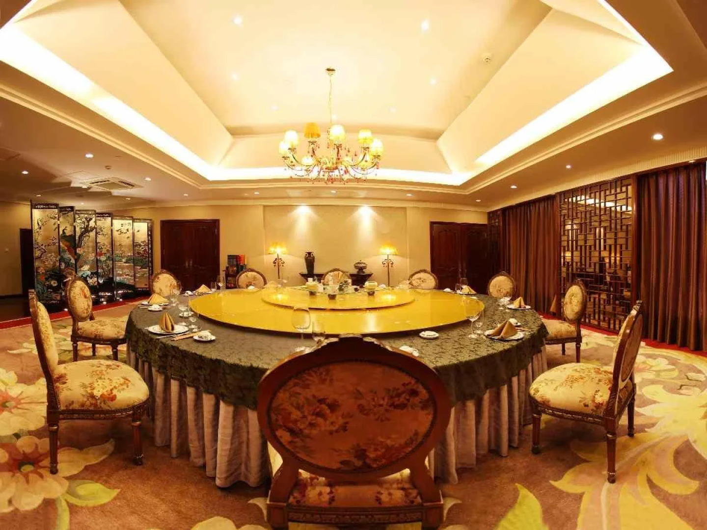 Phoenix Garden Hotel - Yantai