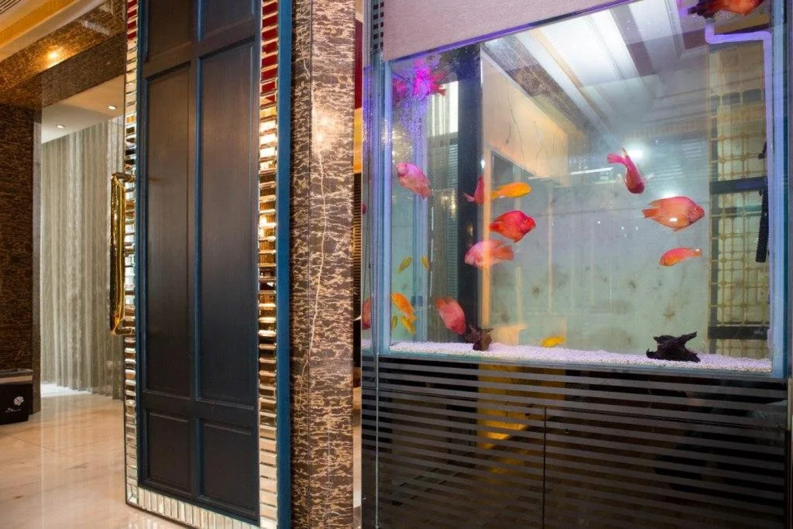 Royal Group Motel Ming Zu Branch