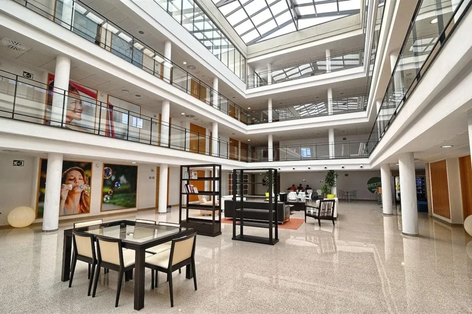 Villa Alojamiento y Congresos - Villa Universitaria