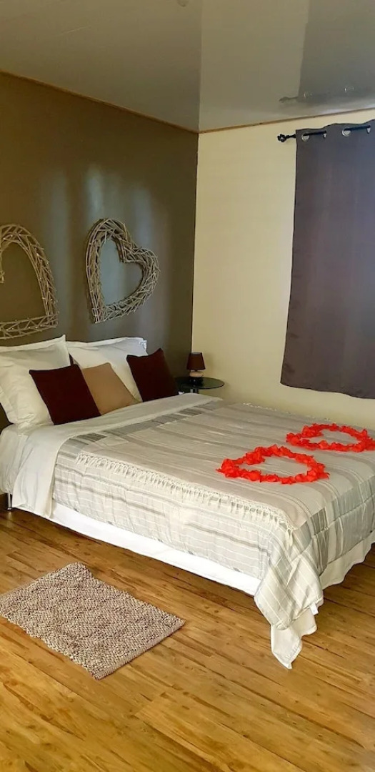 House With 3 Bedrooms in Saint-benoit, With Wonderful Mountain View an