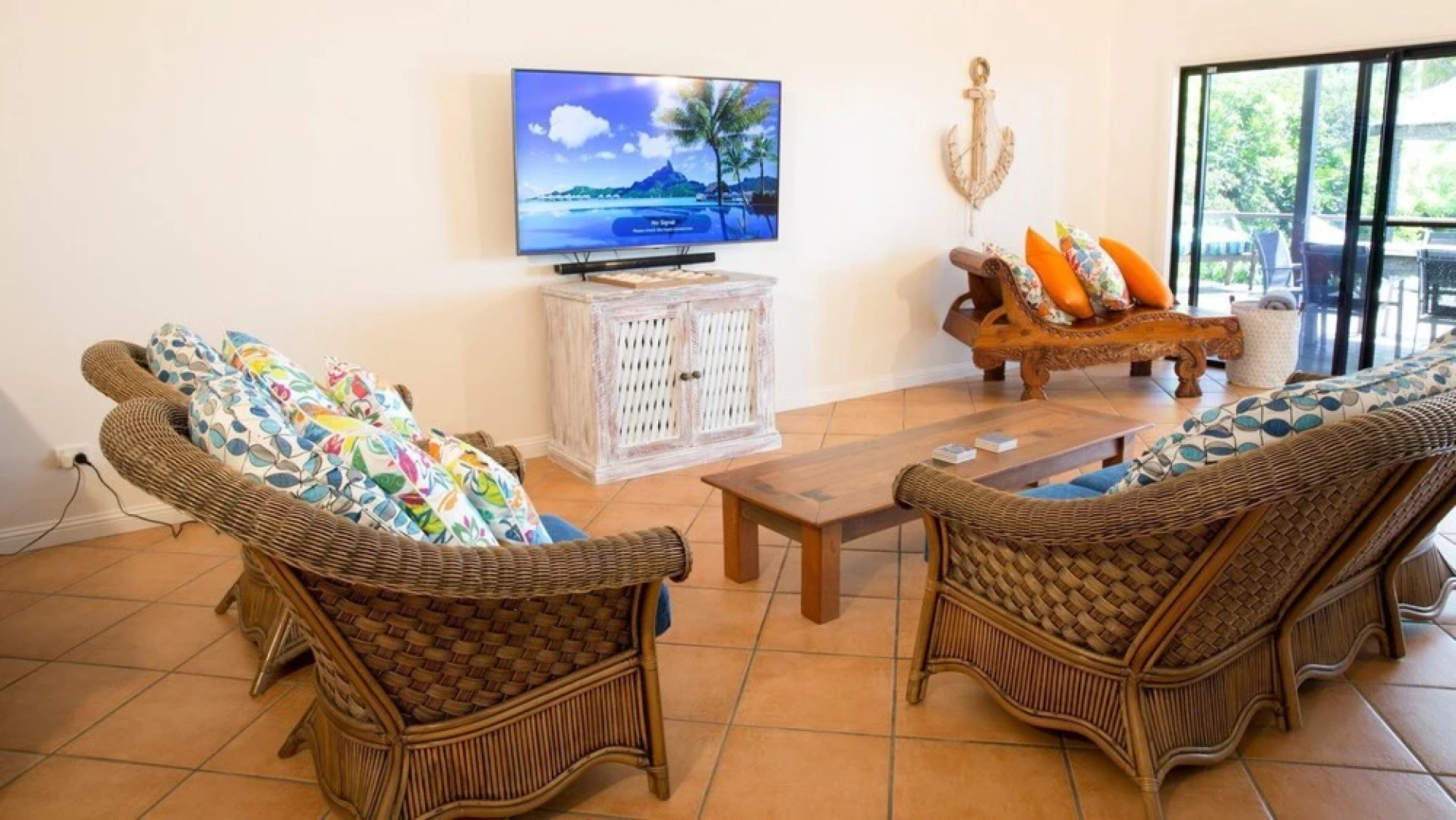 Absolute BeachFront Bliss @ Newell Beach