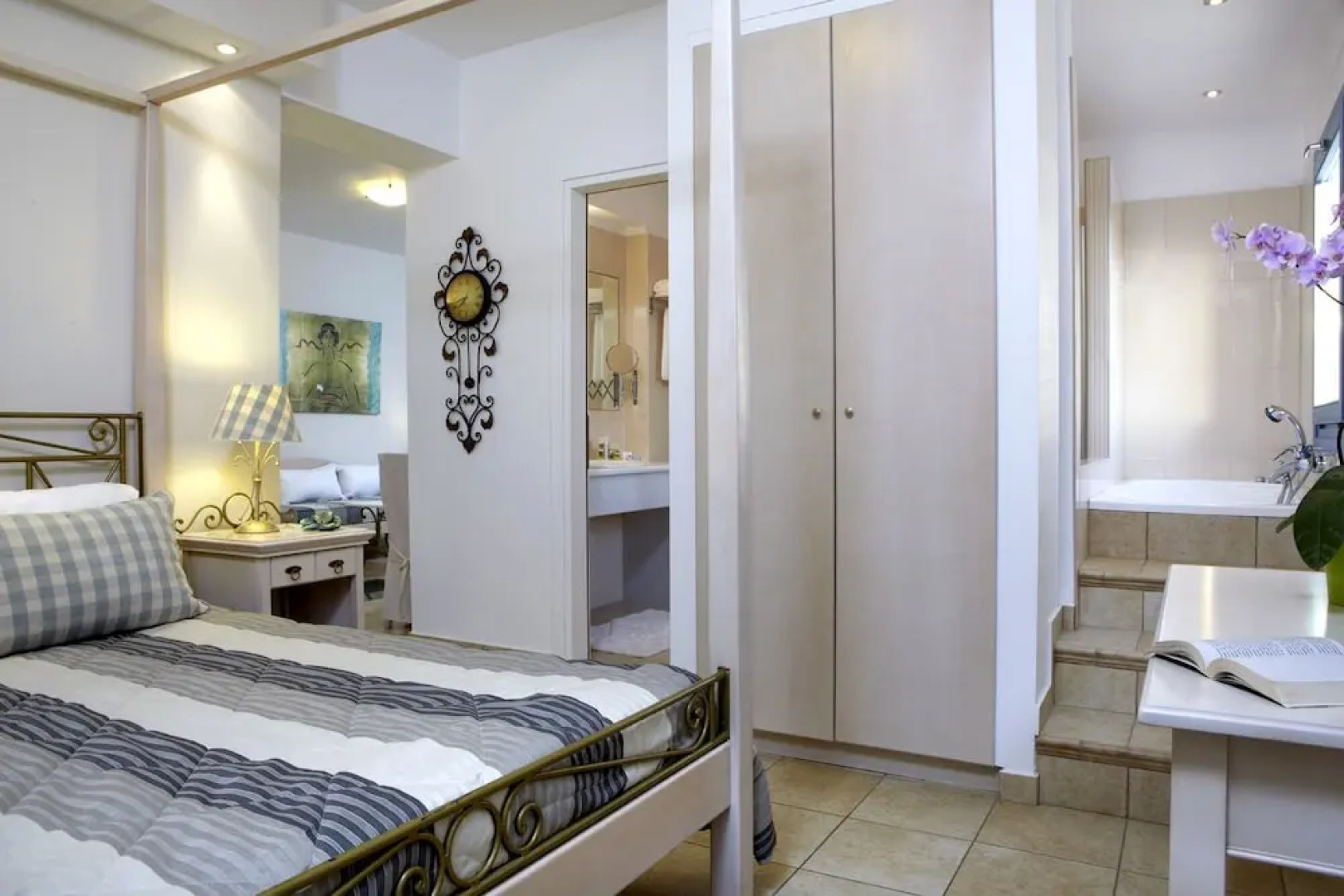 Mitos Suites Luxury Hotel In Naxos