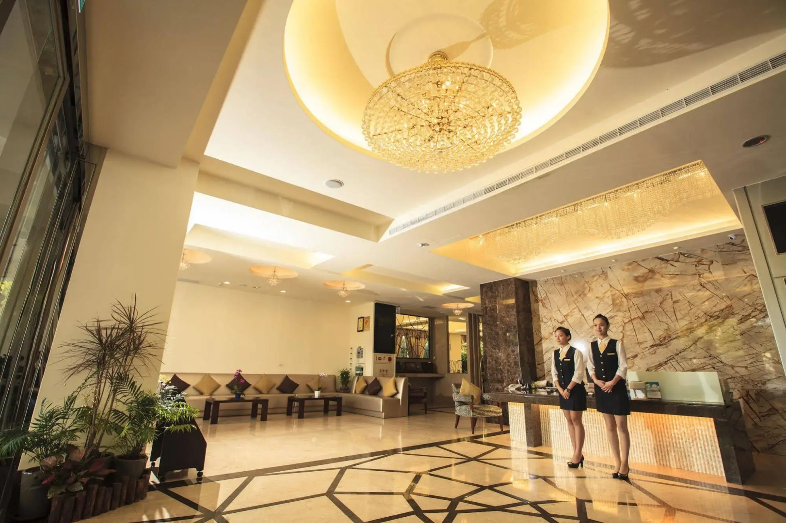 Lishiuan International Hotel