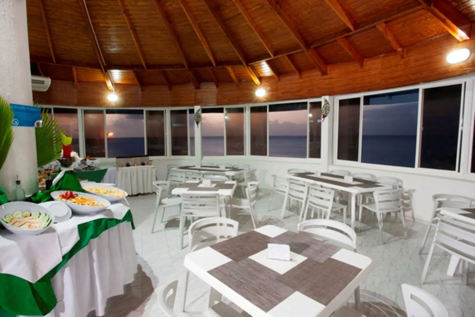 Hotel Blue Reef by On vacation