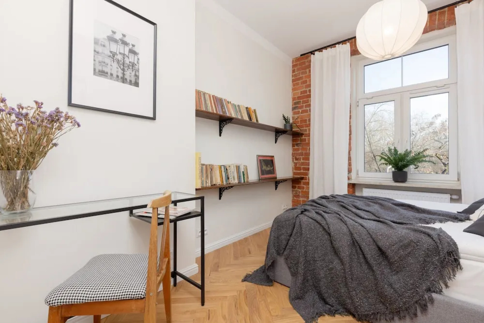 Atmospheric Apartment by Renters