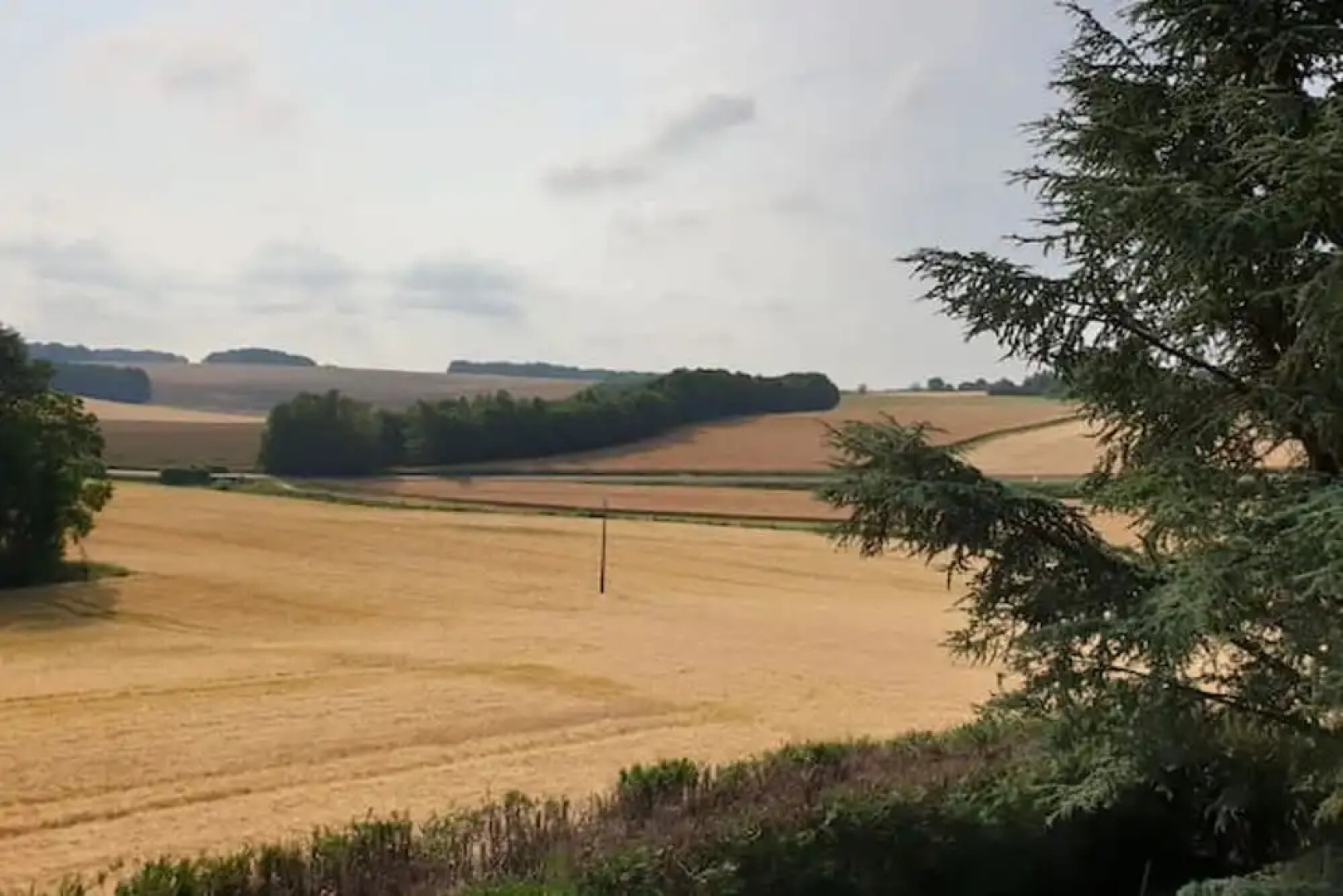 Property With 4 Bedrooms in Morsains, With Enclosed Garden