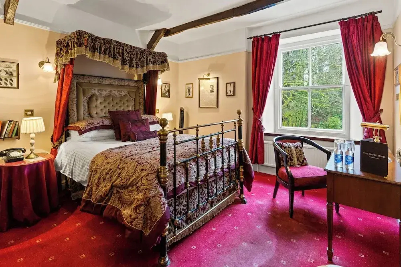 Two Bridges Hotel