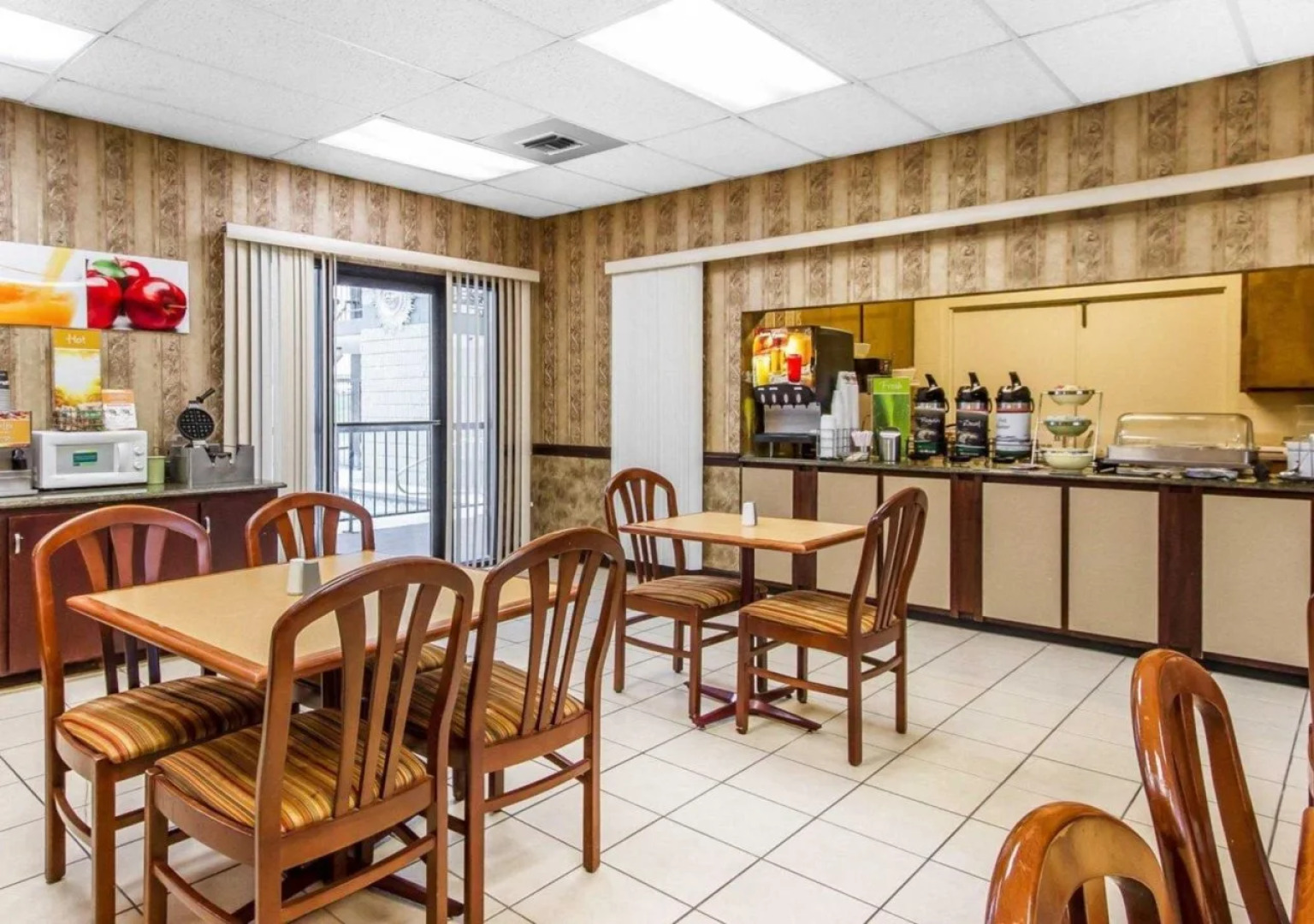 Executive Inn & Suites