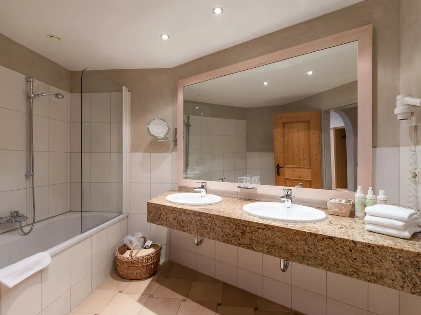 Familienparadies Sporthotel Achensee - All Inclusive