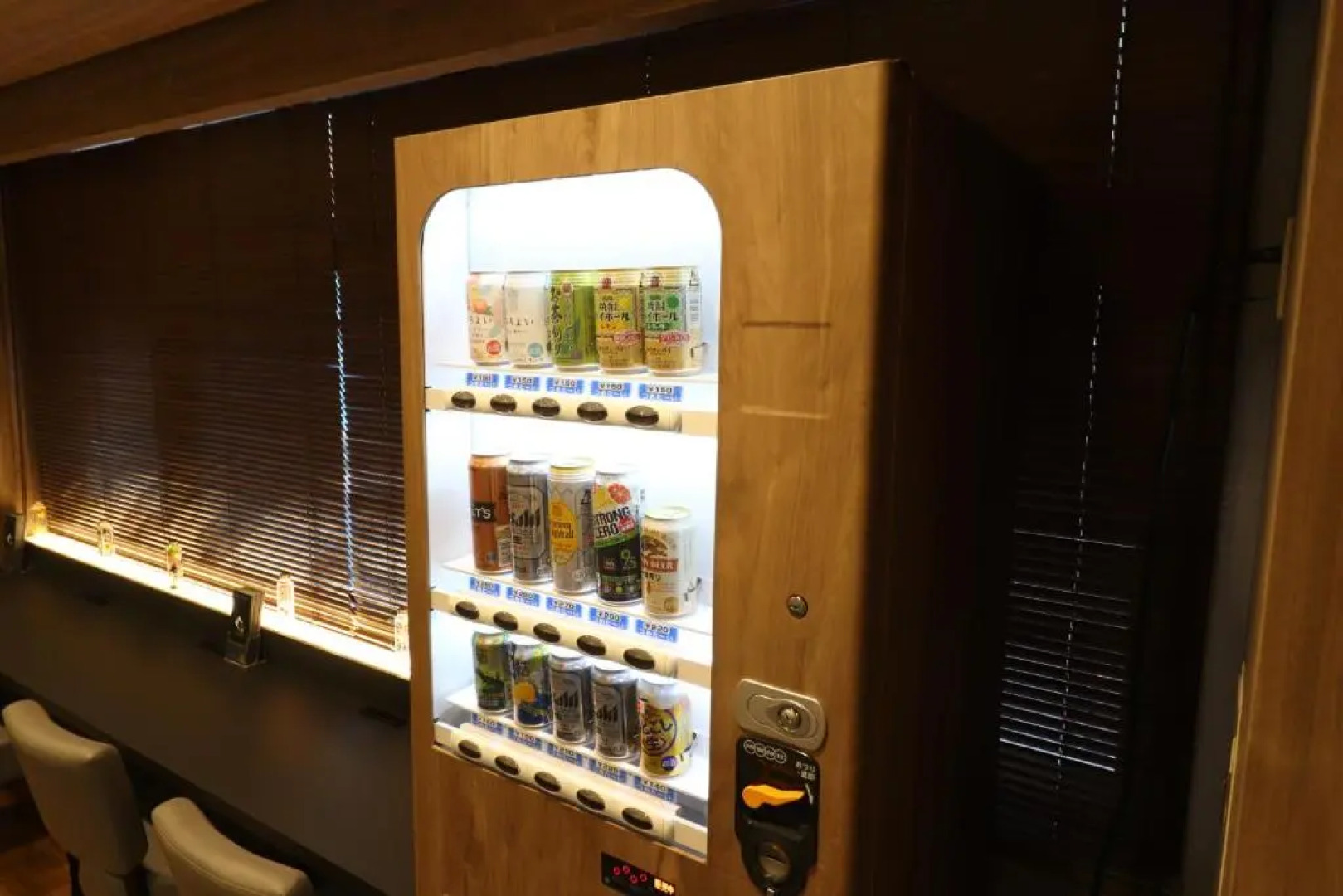 Leo Yu Capsule Hotel Nishifunabashi