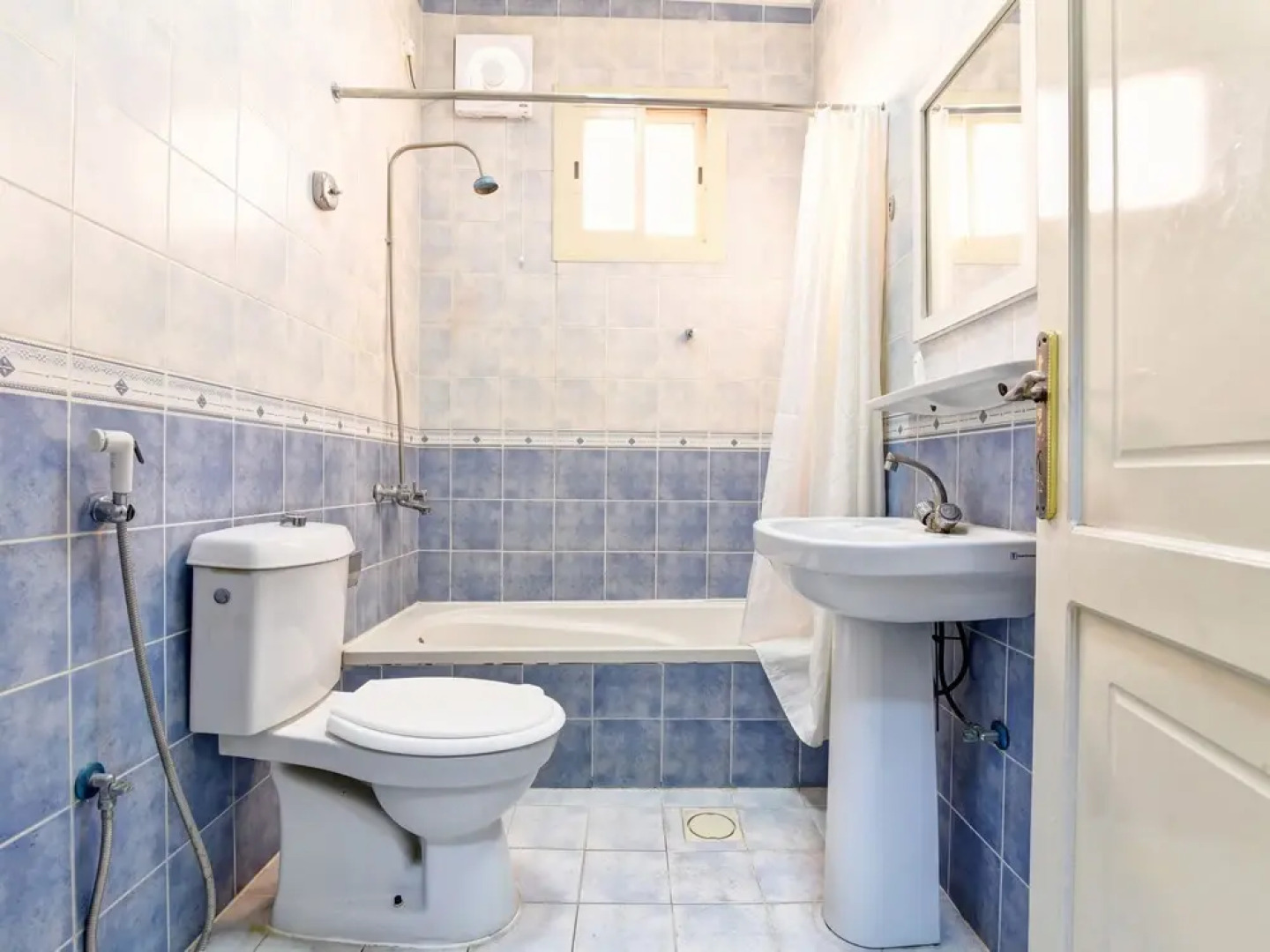 Rwnza Hotel Apartments