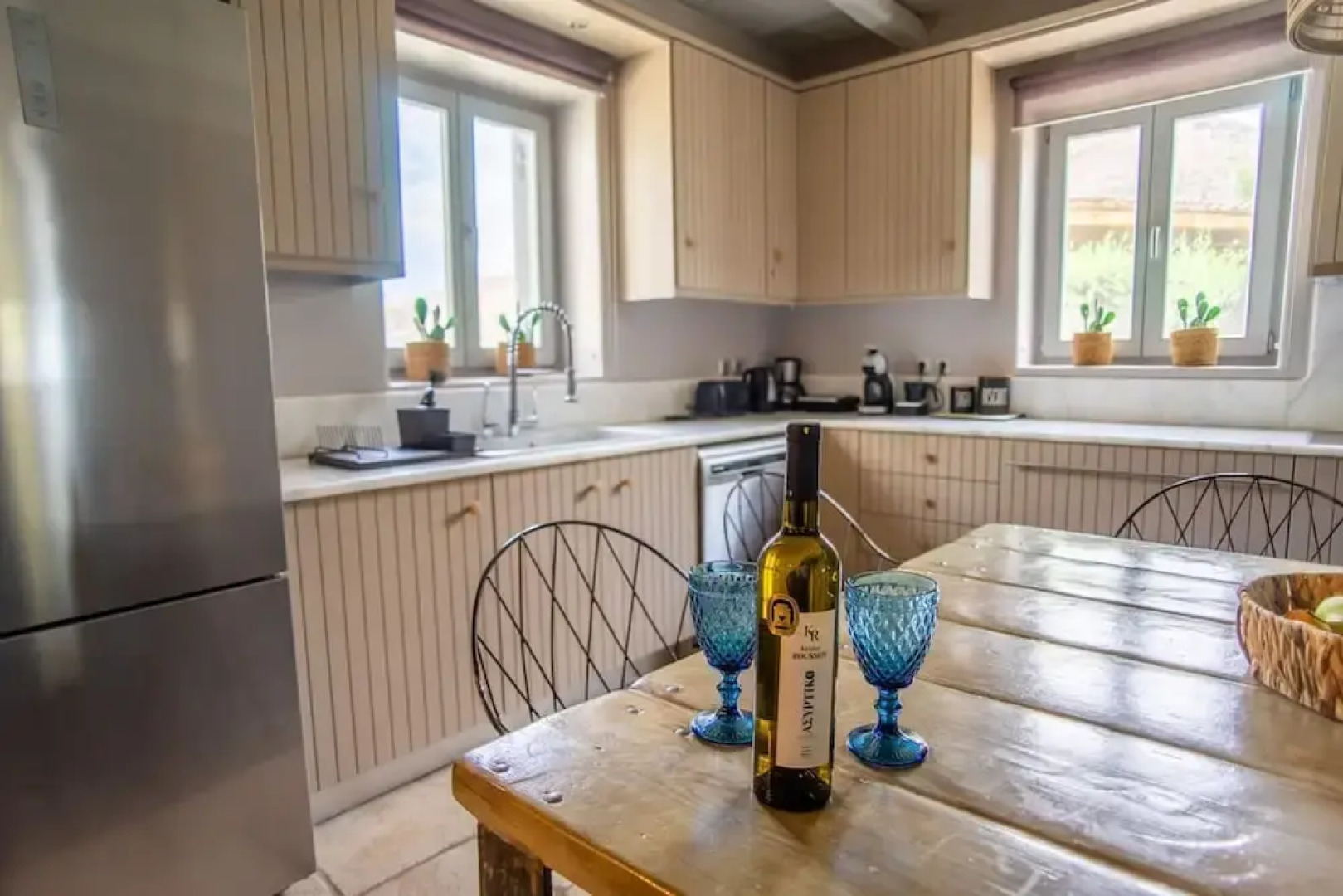 Luxury Villa Delphinus - Allparos Villas