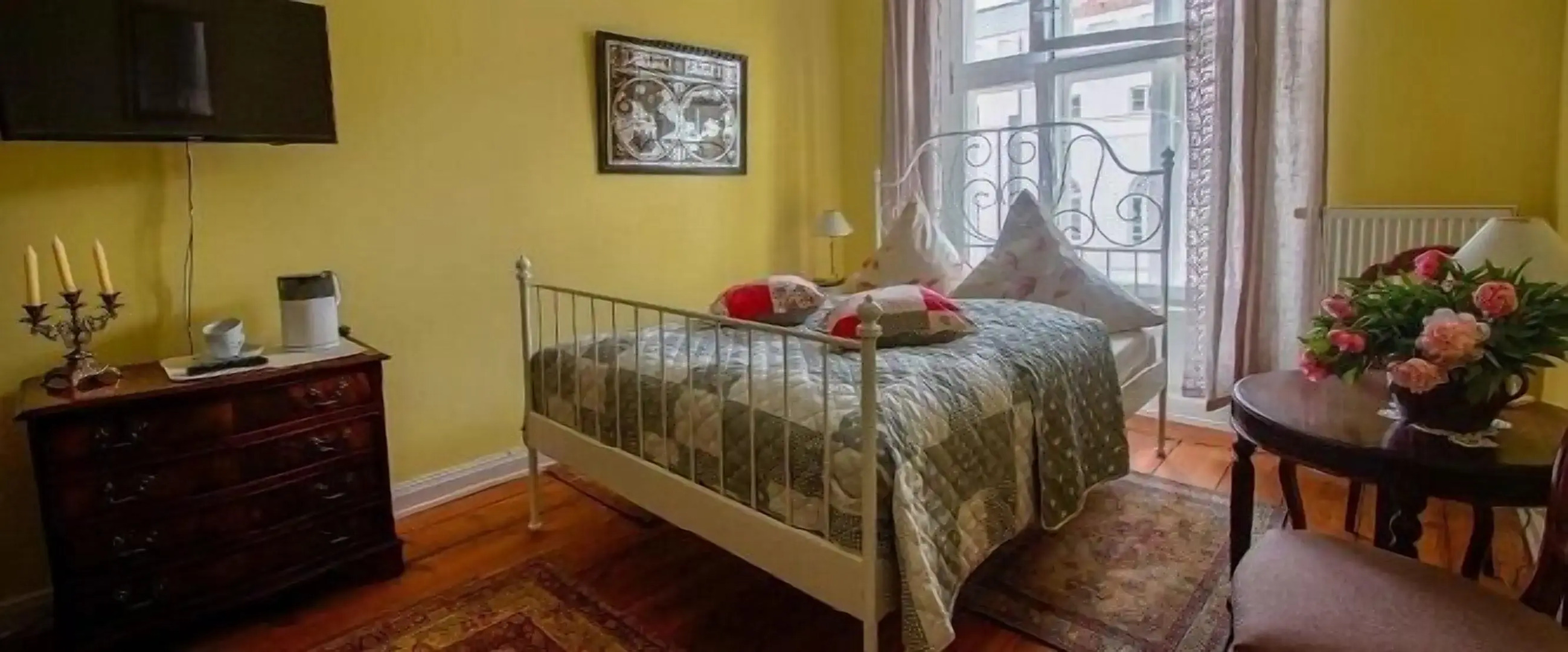 Cafe 28 & Pension am Markt