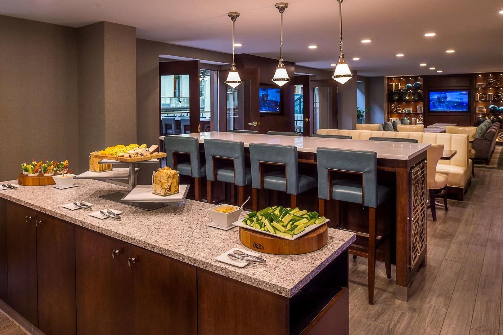 St. Louis Union Station Hotel, Curio Collection by Hilton