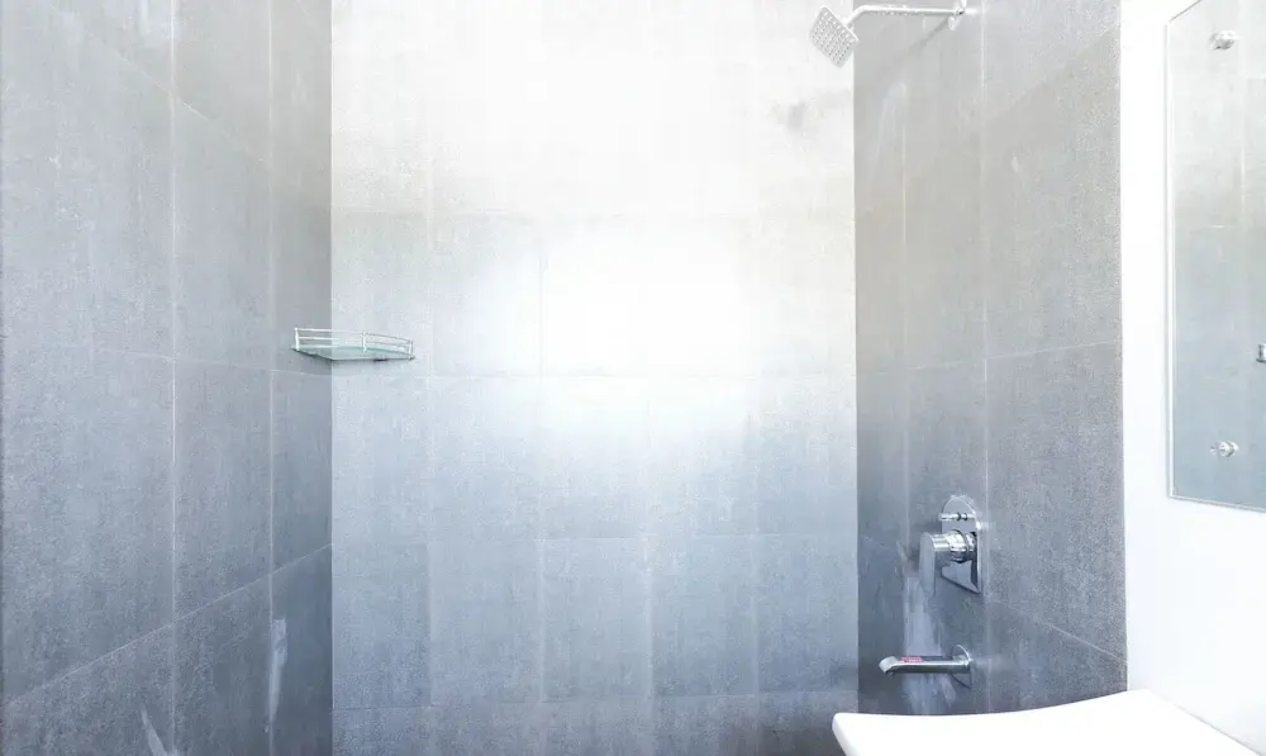 Treebo Hi Line Apartments Kalapatti