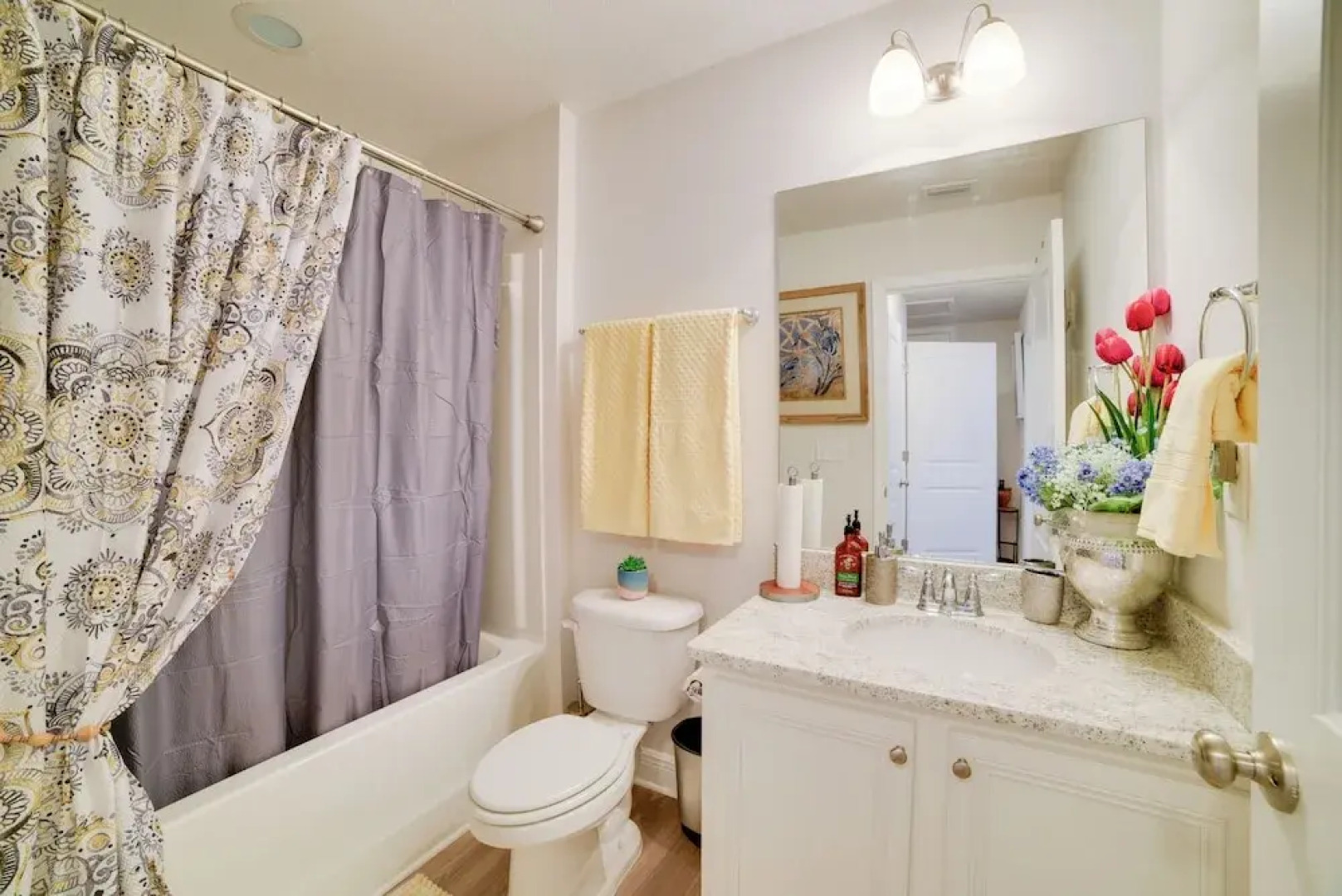 Beautiful PCB Getaway < 3 Mi to the Beach!