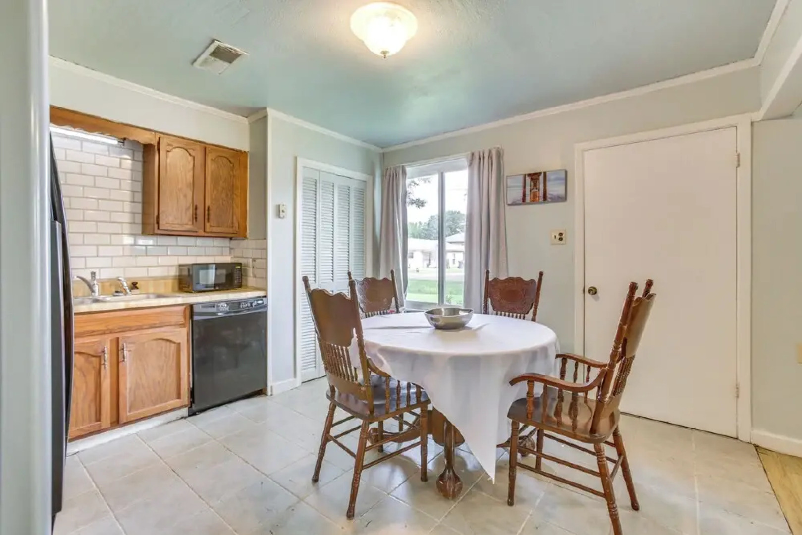 Centrally Located Gonzales Home w/ Yard!