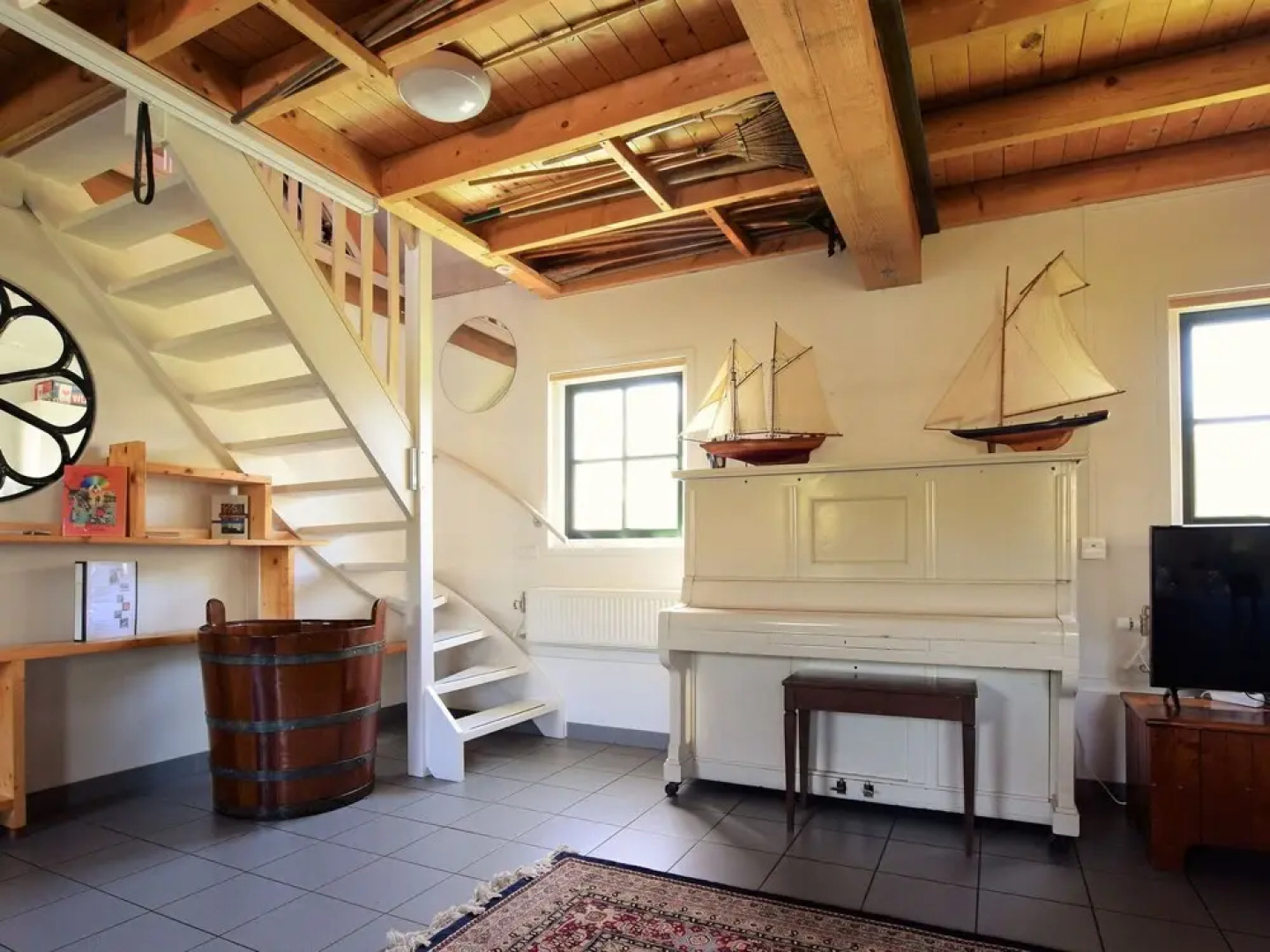 Spacious Holiday Home in Kaag with Garden