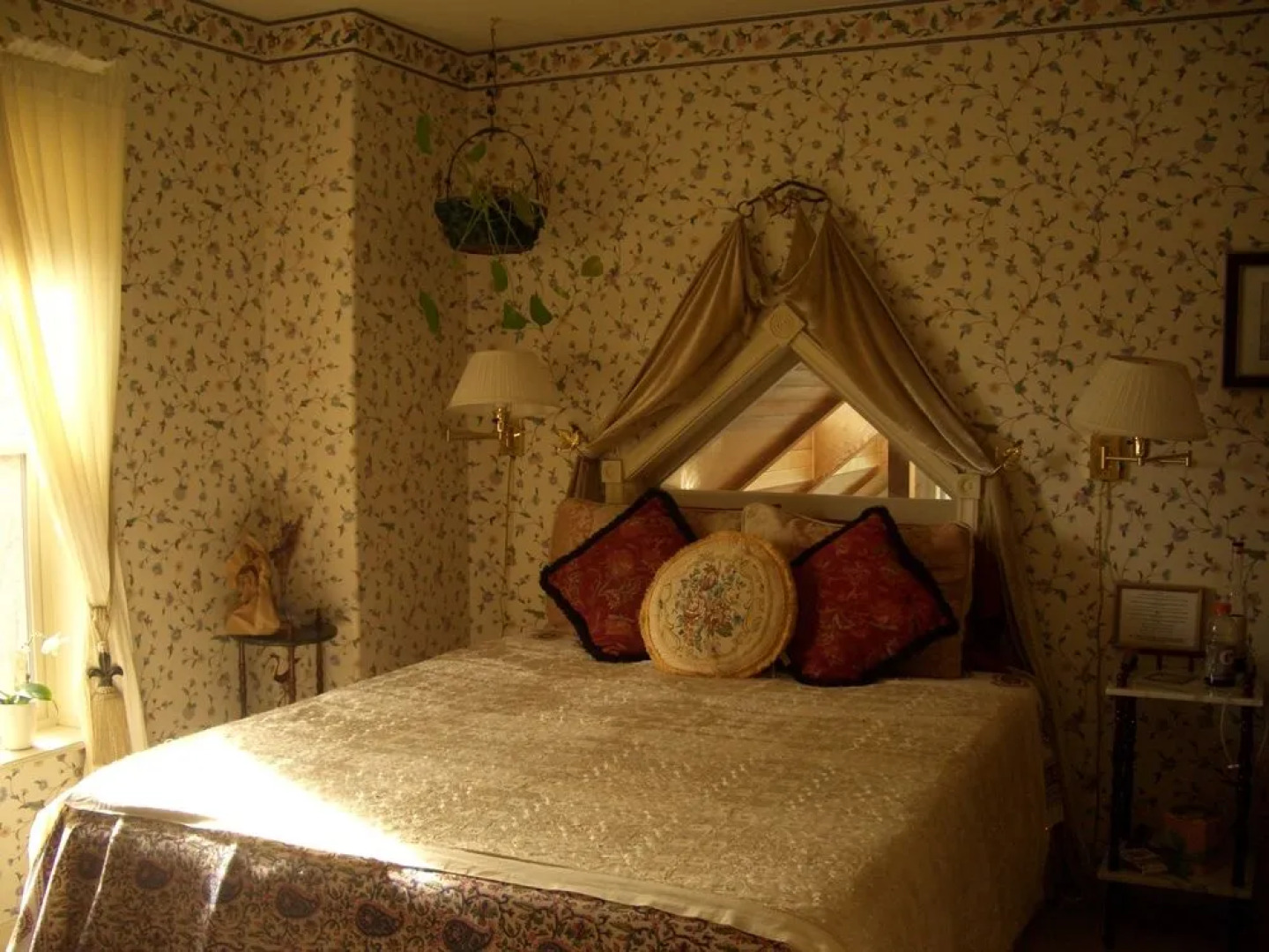 Hubers INN Port Townsend