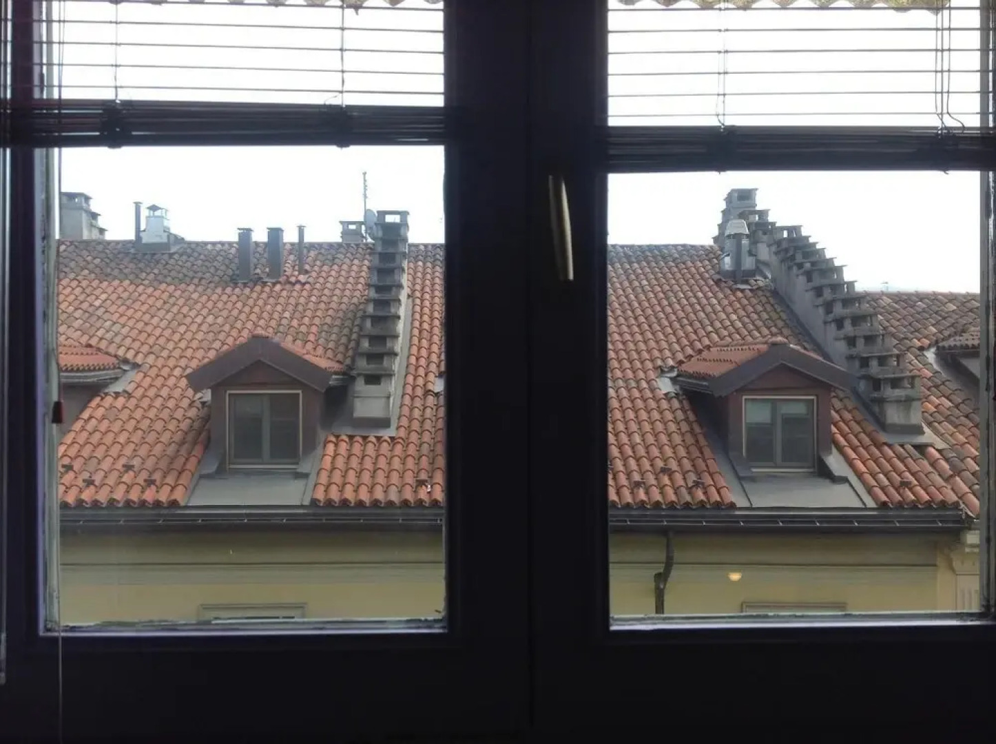 VITTORIO 61 - La tua stanza a due passi dal centro