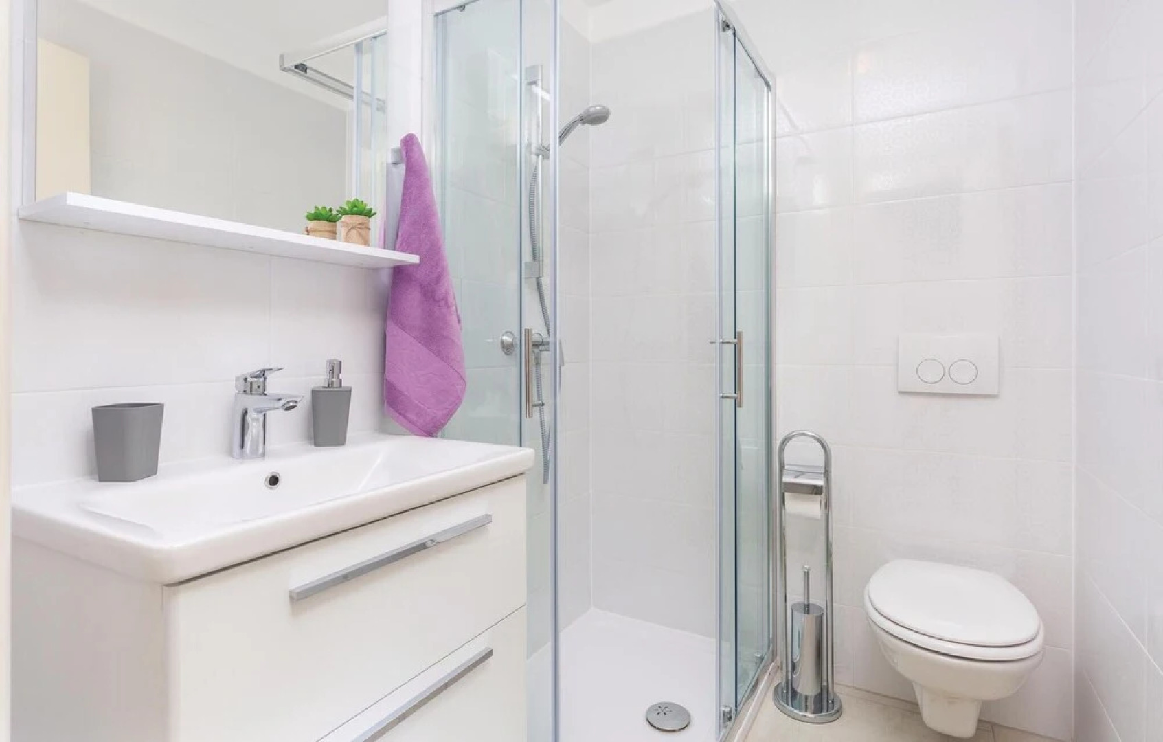 Beautiful Home in Duga Uvala With Wifi and 2 Bedrooms