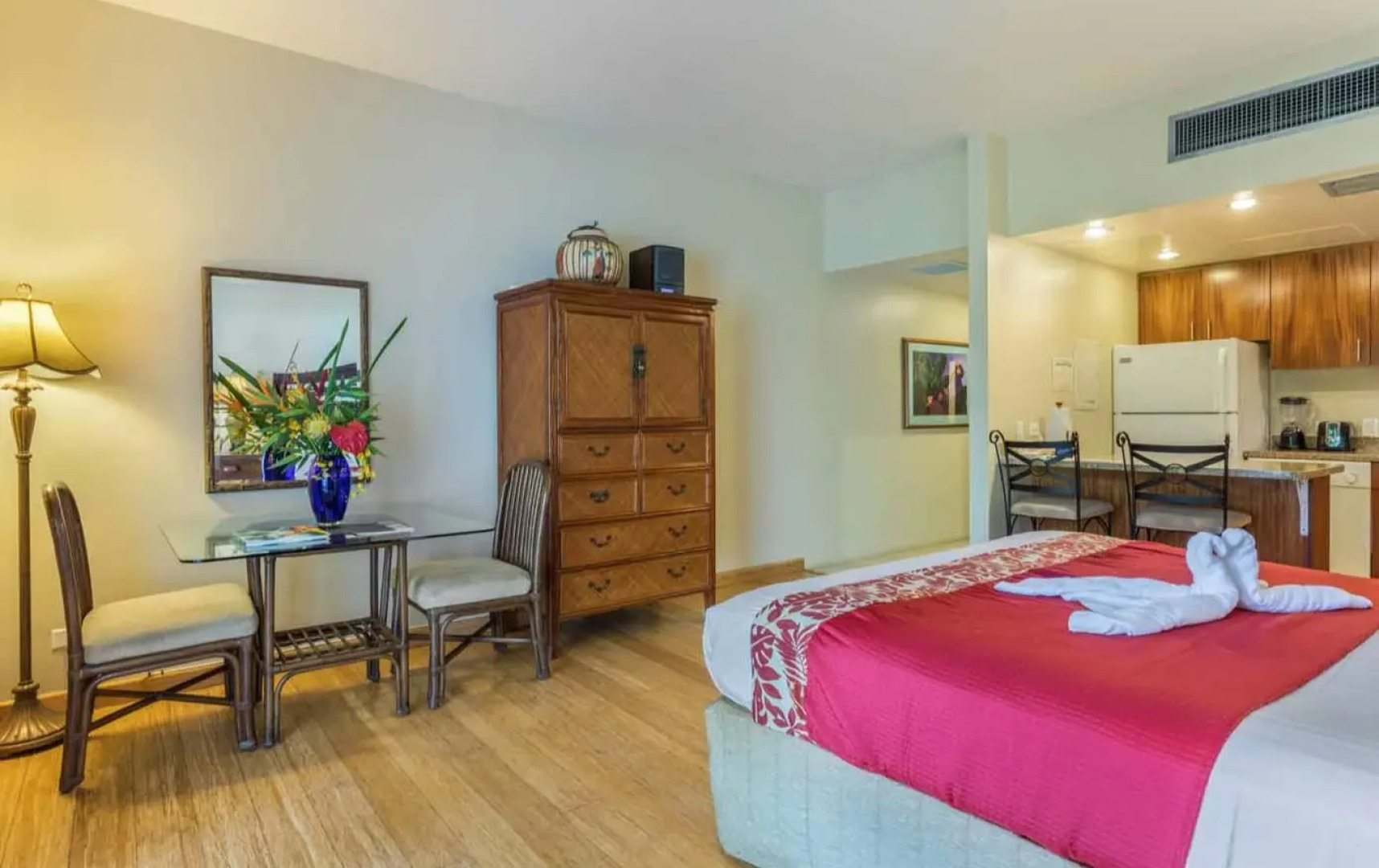 Royal Sea Cliff Kona by OUTRIGGER