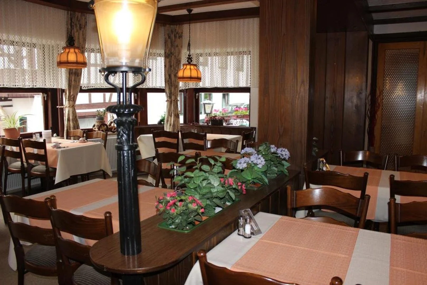 Hotel zu den Burgen