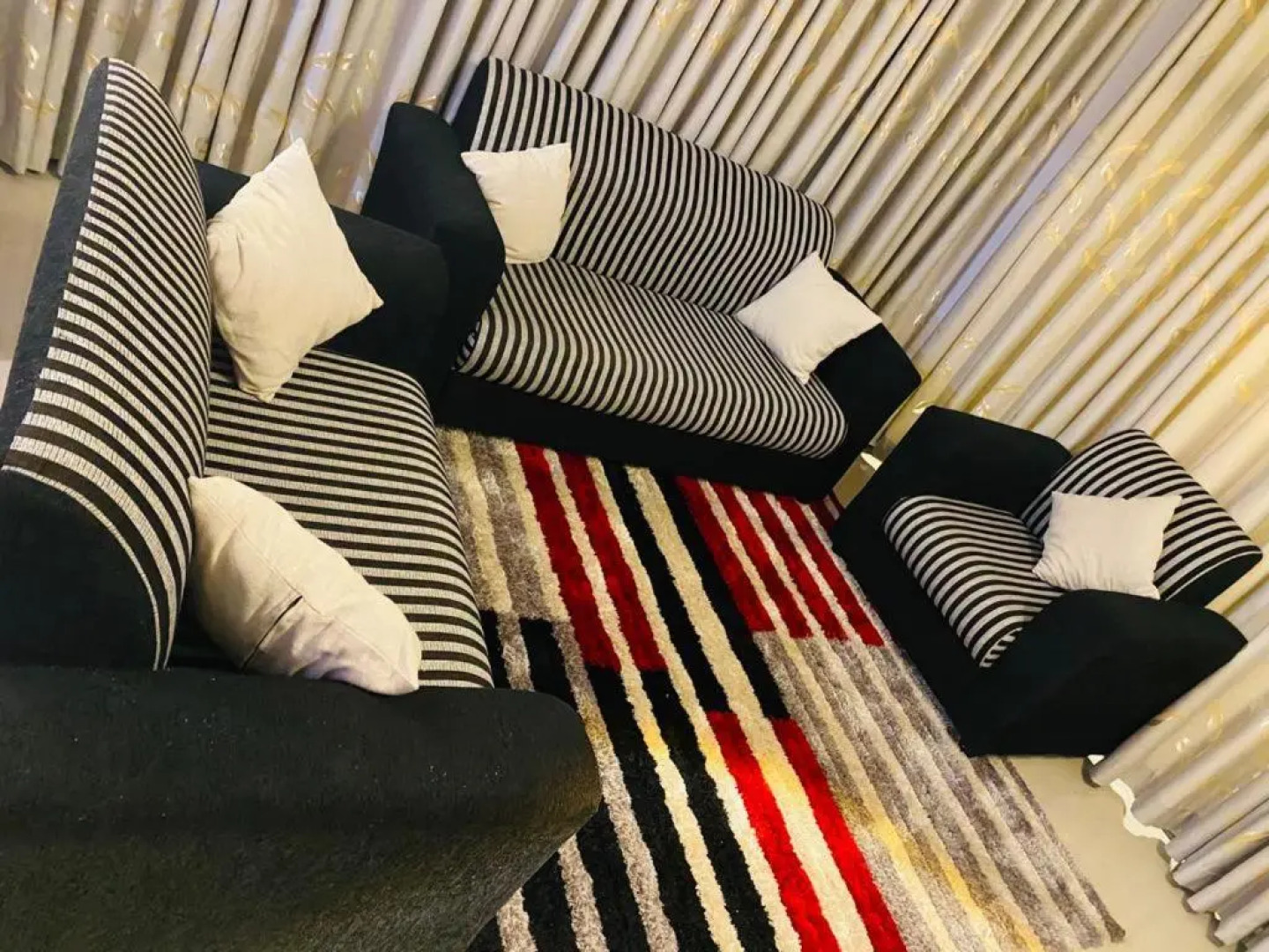 Tea Breeze Luxury Residence