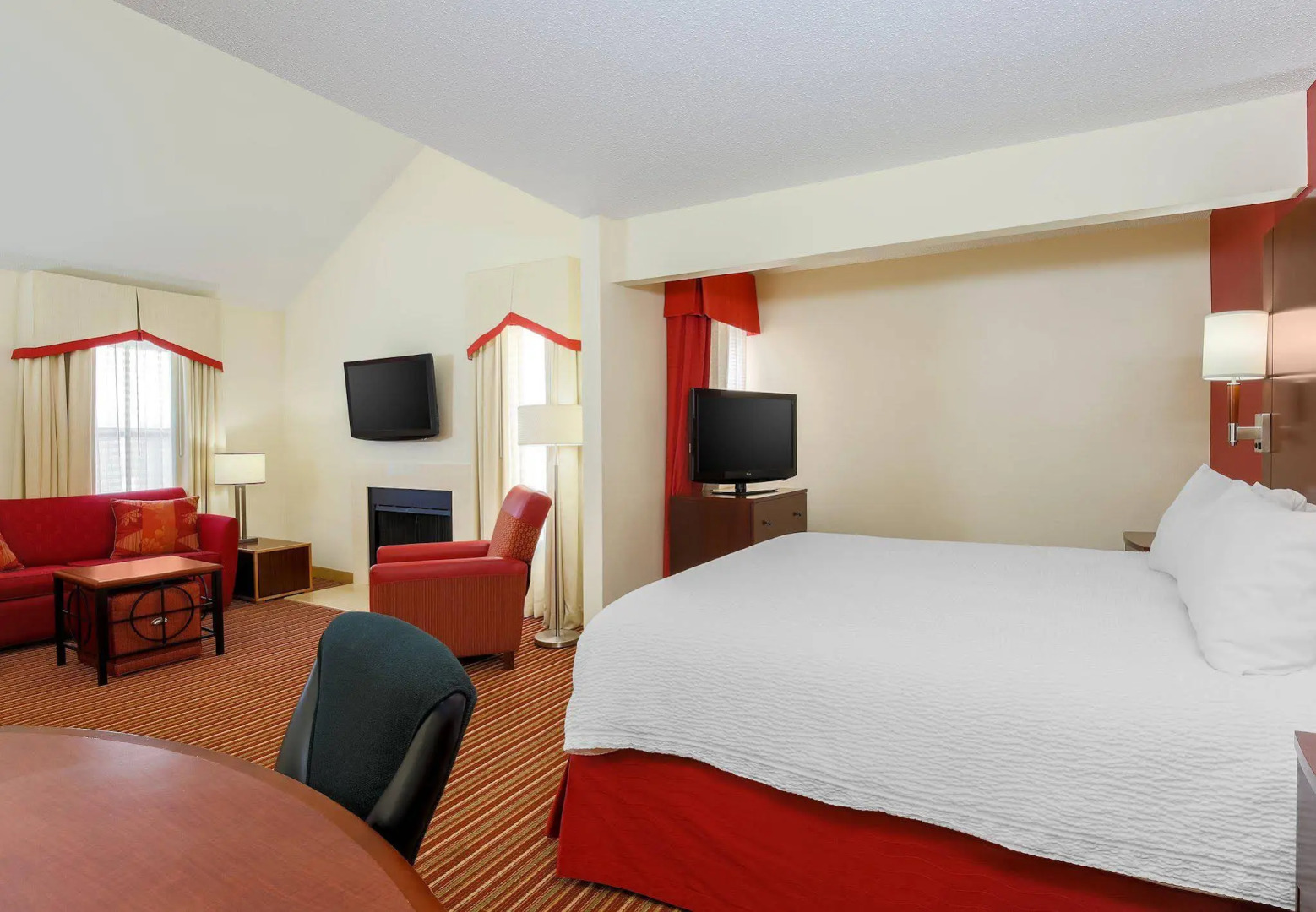 MainStay Suites St. Louis - Galleria