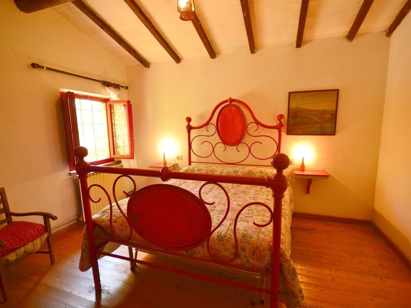 Vintage Holiday Home in Migliorini with Pool