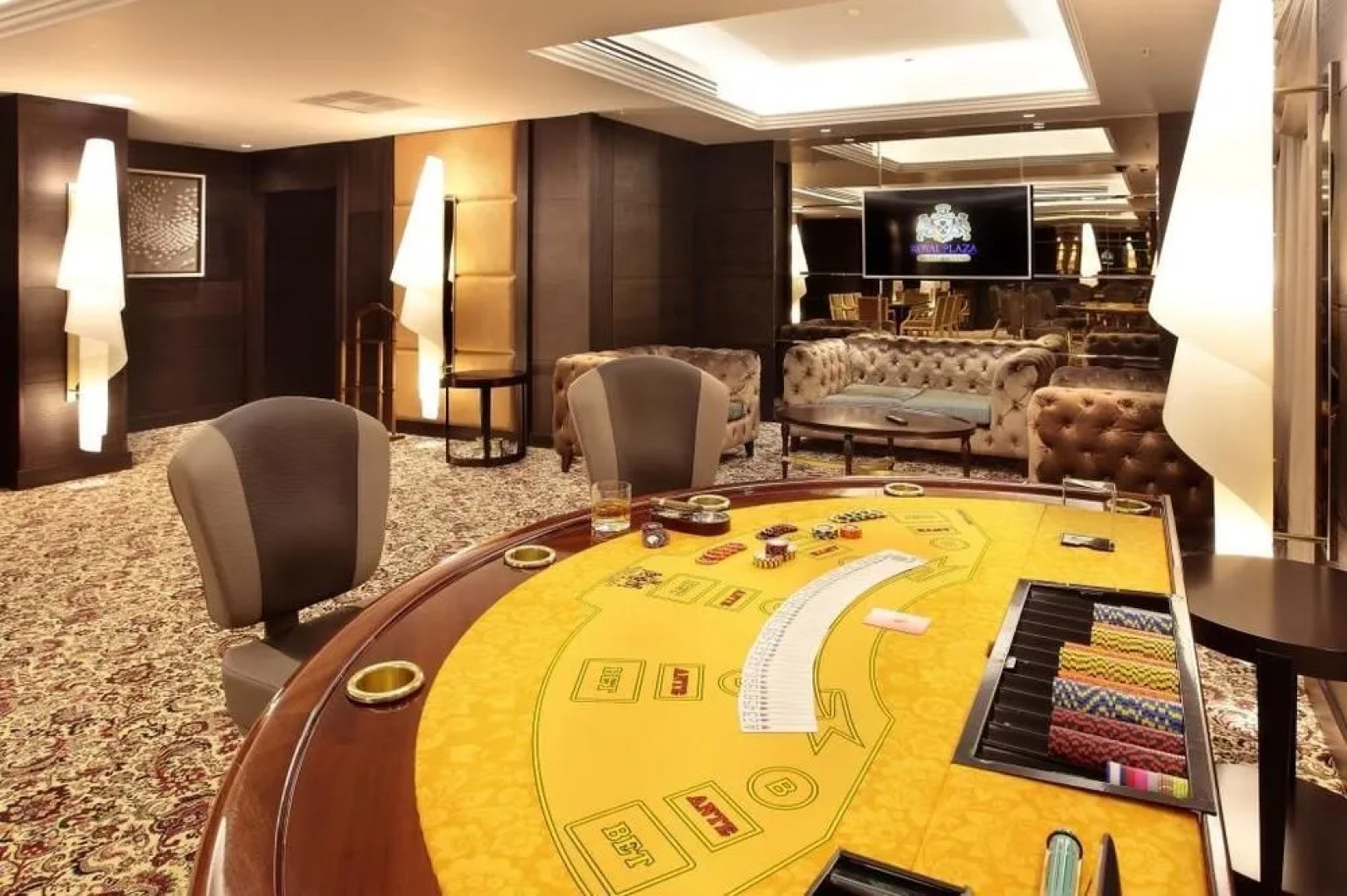 Royal Plaza Hotel and Casino