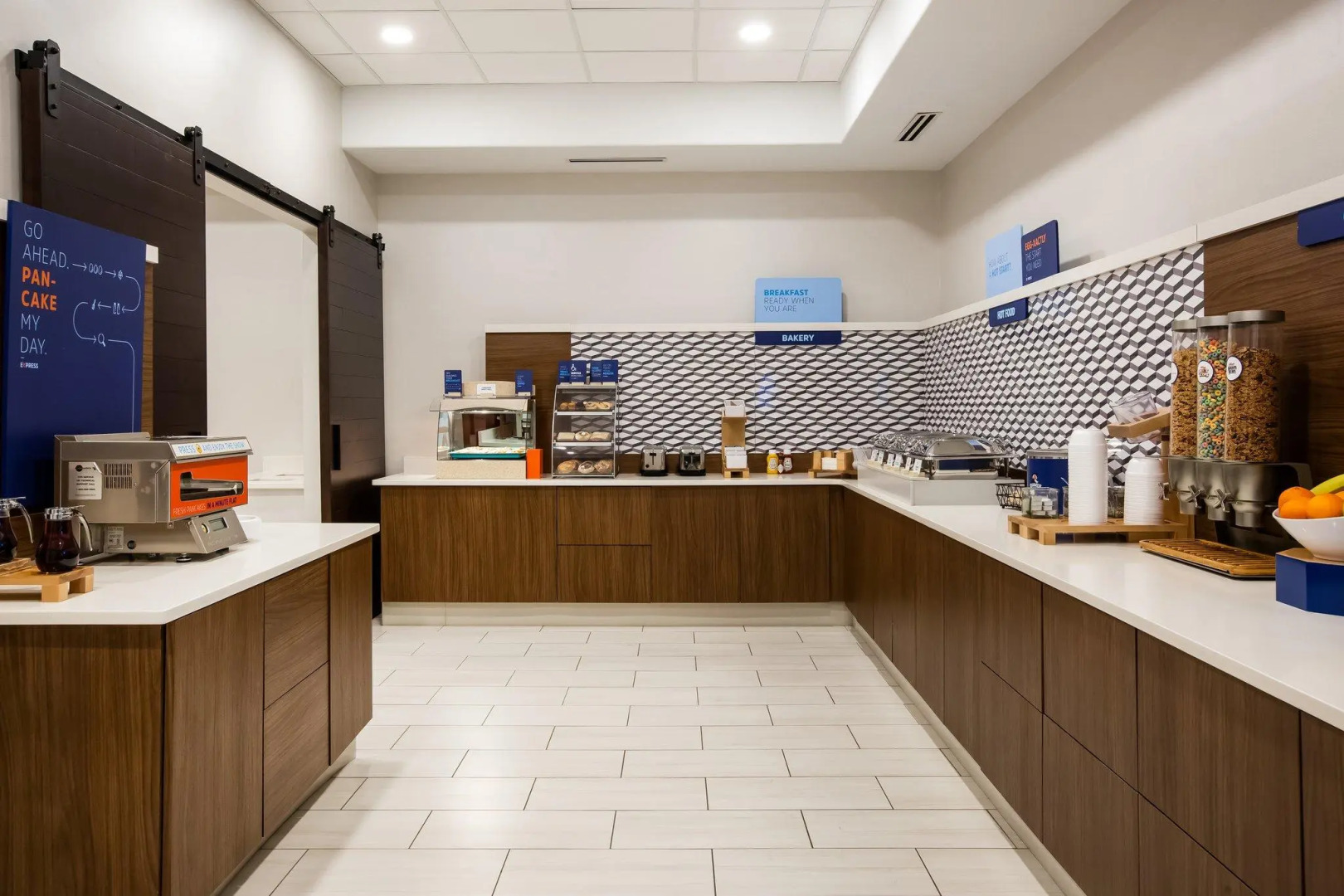 Holiday Inn Express Hotel & Suites Fairburn by IHG