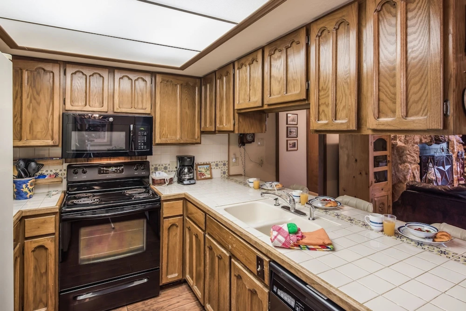 Cowboys Indians and Outlaws - Three Bedroom Cabin