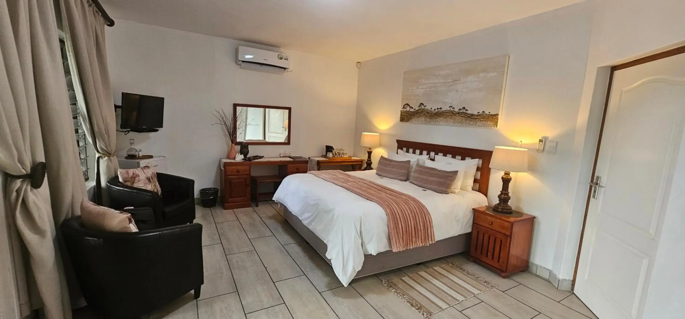 Ndiza Lodge & Cabanas