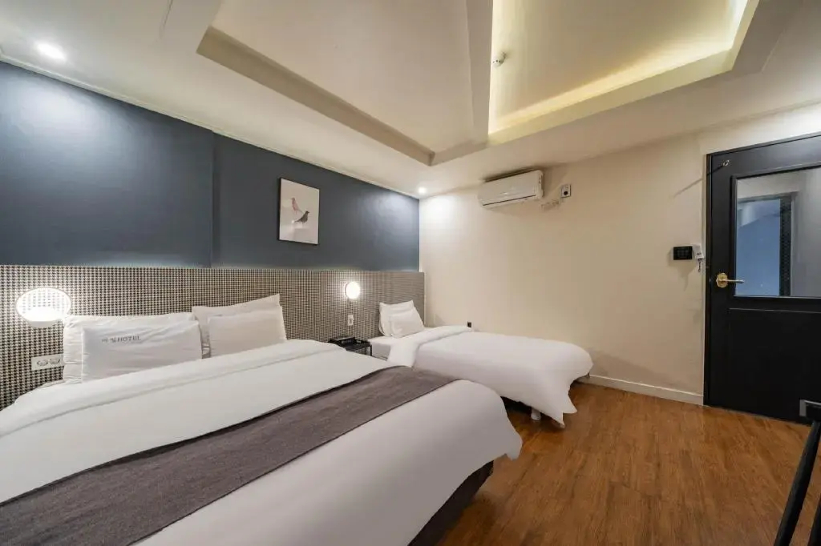 Asome Hotel
