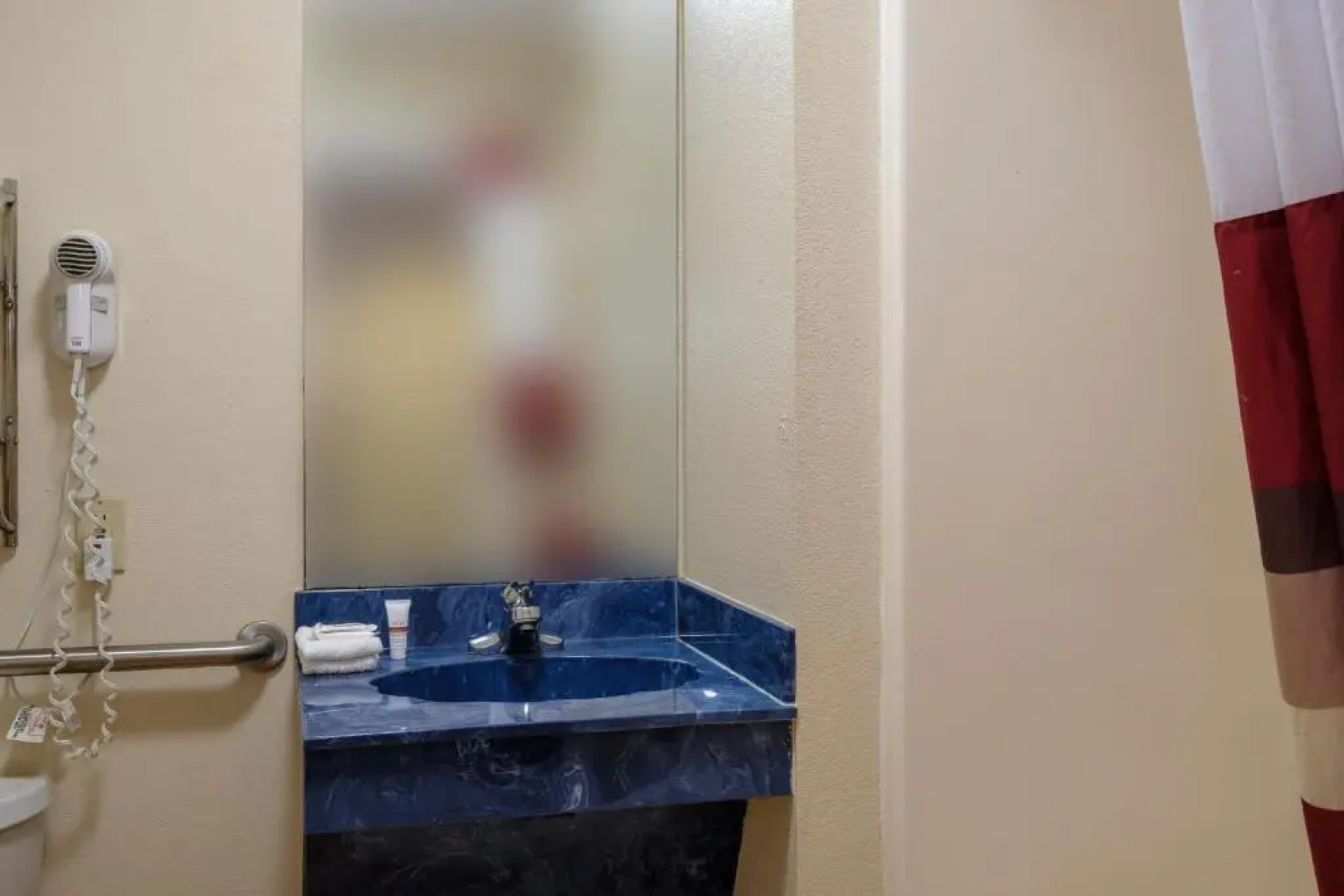 Red Roof Inn & Suites Mobile SW – I-10