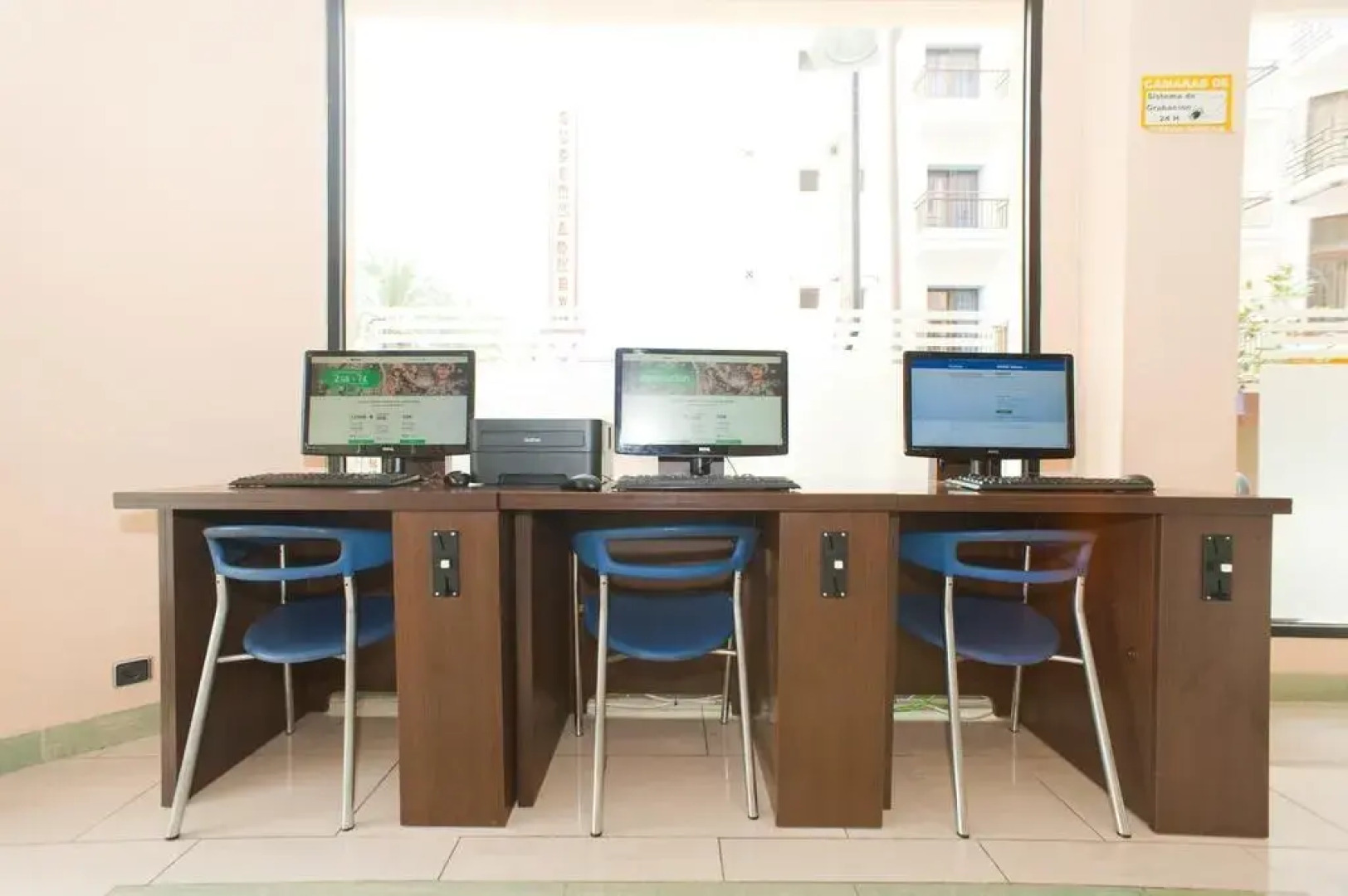 The Red Hotel by Ibiza Feeling - Adults only