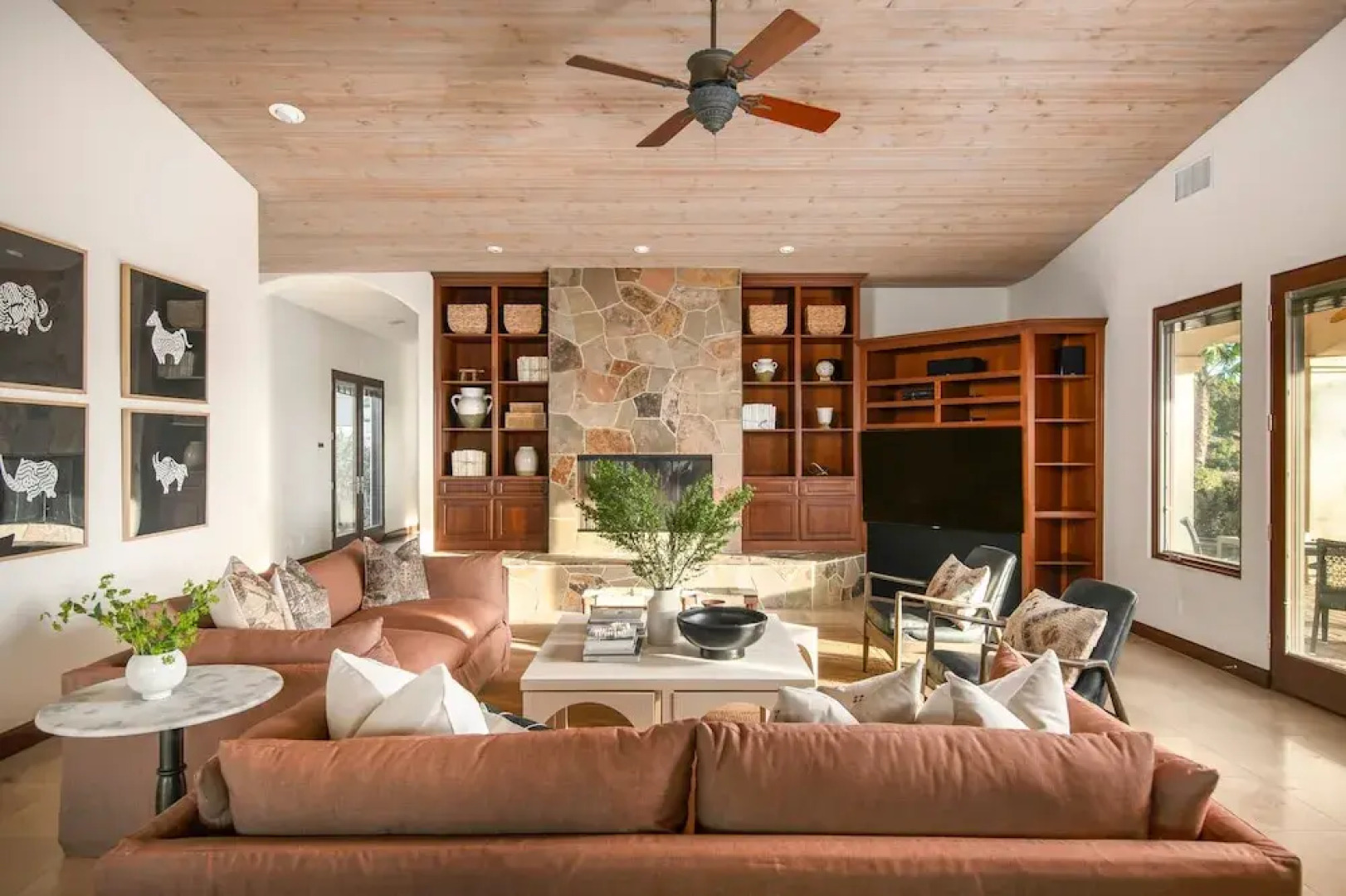 Sun Break by AvantStay Sun-Kissed Paradise w Infinity Pool Game Room