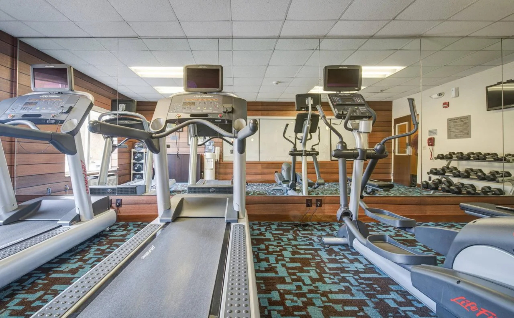 Comfort Inn & Suites Green Bay Stadium Area