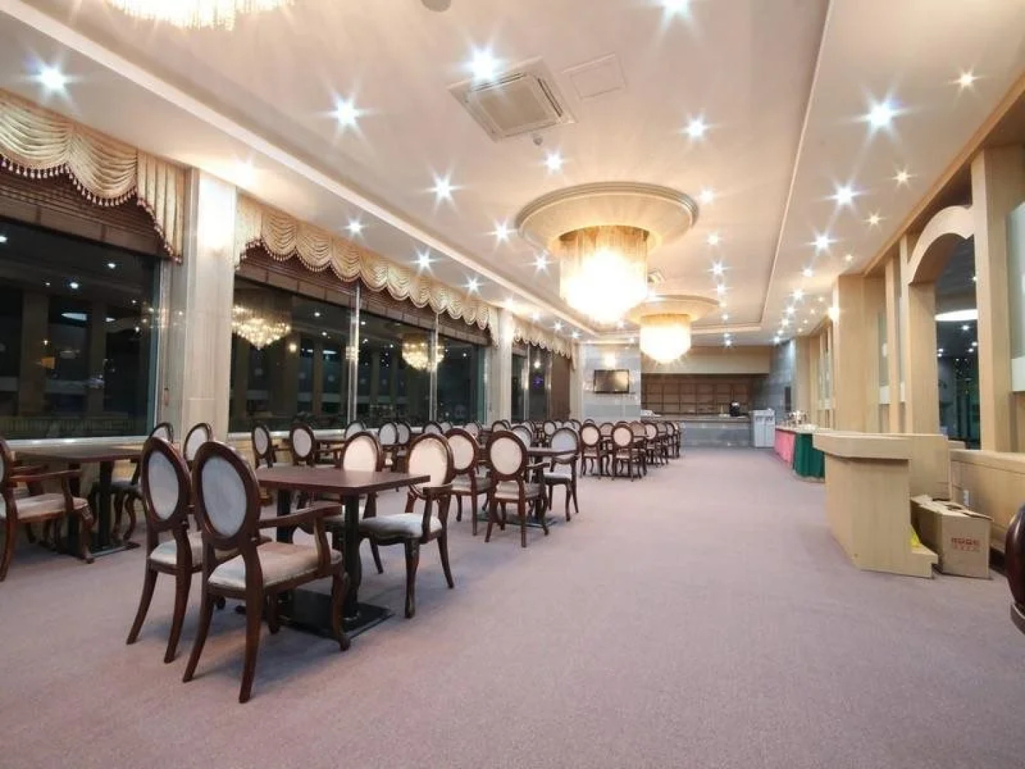 Tongyeong Tourist Hotel