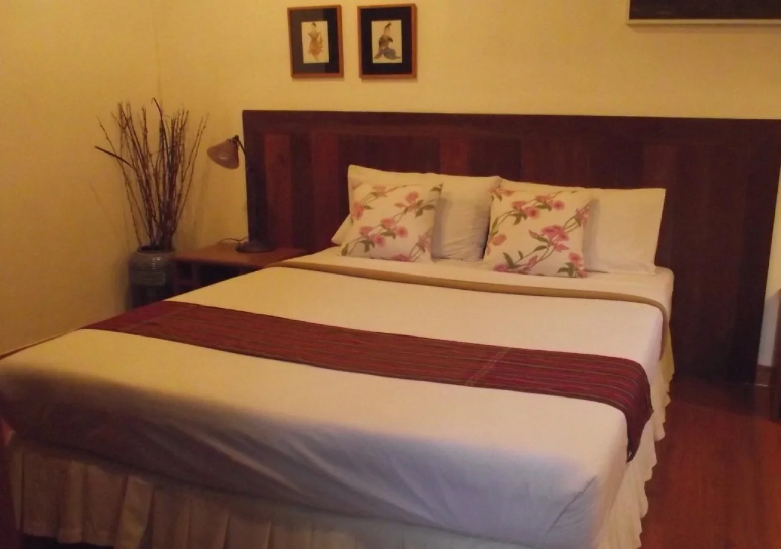 Vijitnakorn Nonpak Hotel